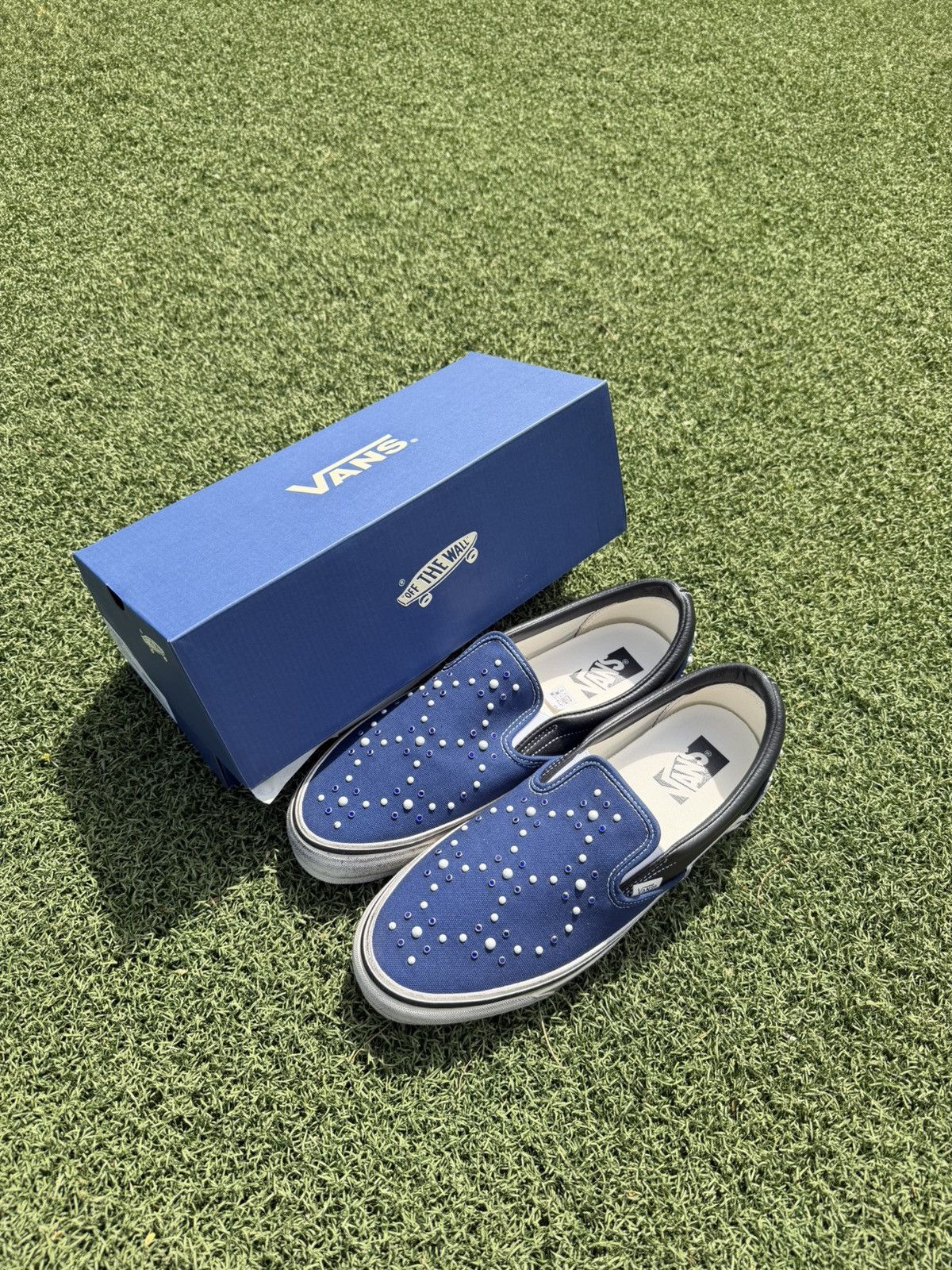 Vans Vans Pearlized Indigo Slip-On Size US 11.5 / EU 44-45 - 1 Thumbnail