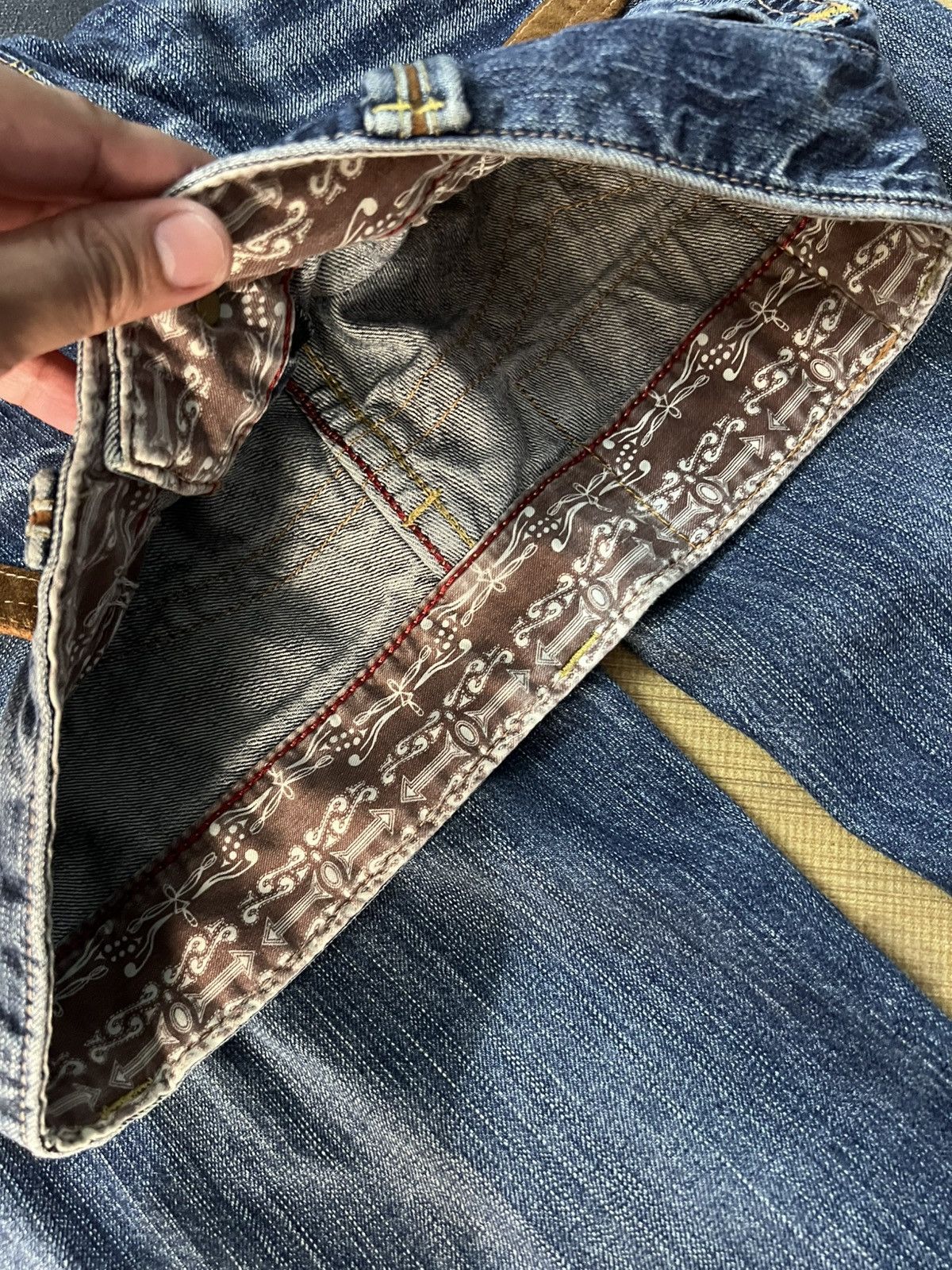 Edwin × Japanese Brand × Vintage EDWIN EXCLUSIVE VINTAGE BUFFALO HEAD DISTRESS JEANS Size US 29 - 15 Thumbnail