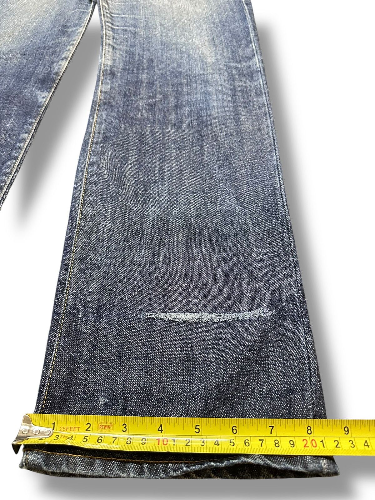 Japanese Brand Vintage Uniqlo Distressed Baggy Loose Style Jeans With Faded Size US 32 / EU 48 - 14 Thumbnail