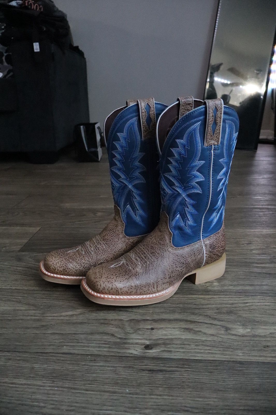 Durango 8.5 Mens 12” Wstn boot Size US 8.5 / EU 41-42 - 1 Thumbnail