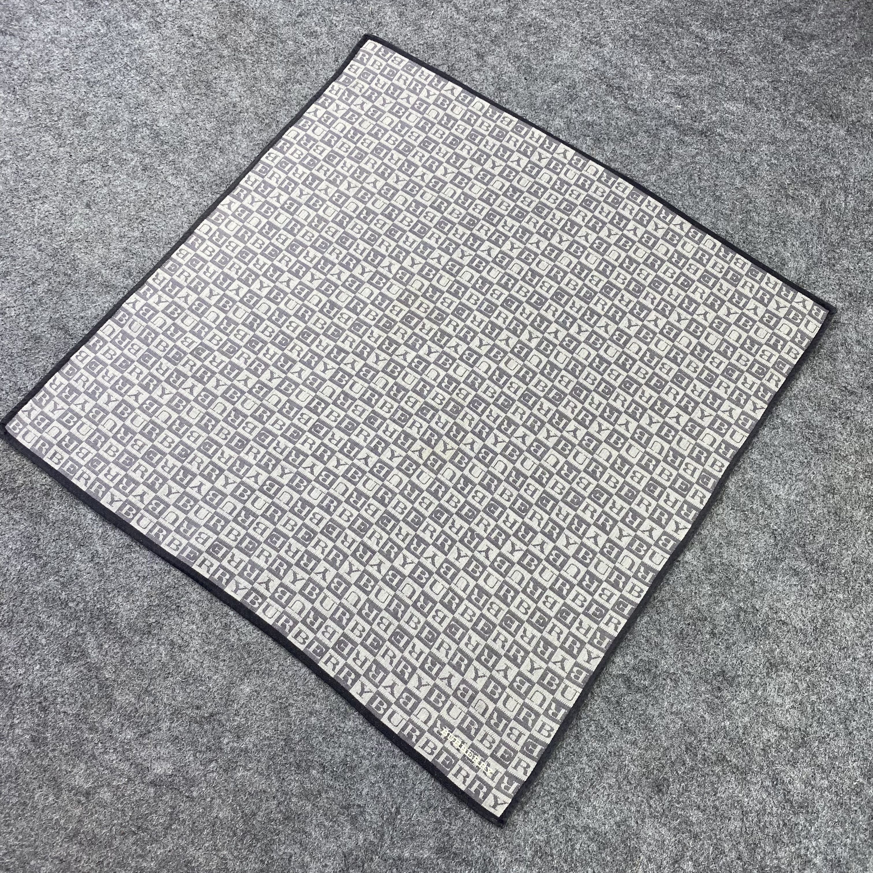 Burberry × Vintage Burberry Handkerchief / Bandana / Neckerchief-B950 Size ONE SIZE - 4 Thumbnail