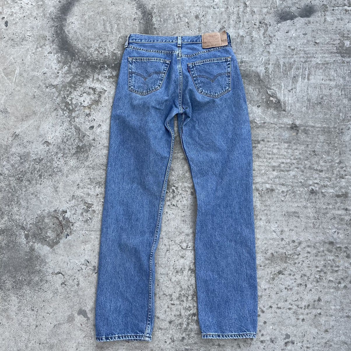 Levi's Vintage Clothing Vintage Levi’s 501 Jeans W34xL34 Pants Trousers Style USA 90 Size US 32 / EU 48 - 3 Thumbnail