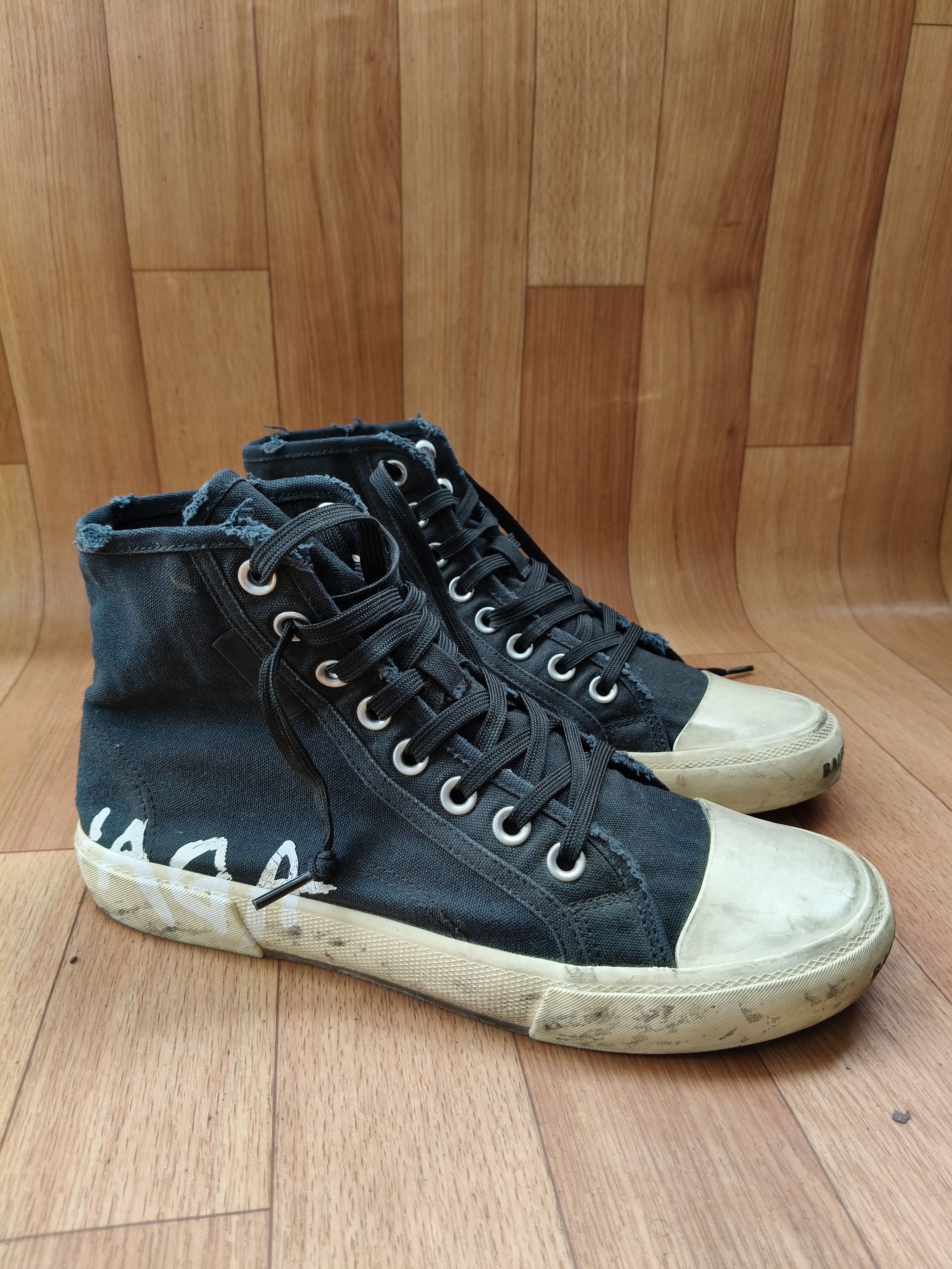 Balenciaga Balenciaga Paris hightop Graffiti " Balenciaga" sneakers Size US 7.5 / EU 40-41 - 1 Thumbnail
