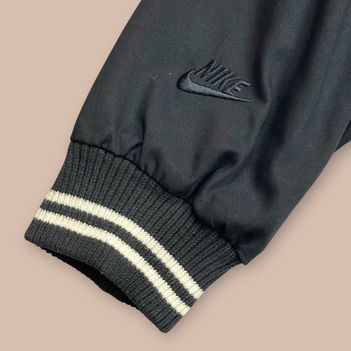 Jordan Brand OG90's Nike Jordan Oversized Bomber Jacket Size US M / EU 48-50 / 2 - 17 Thumbnail