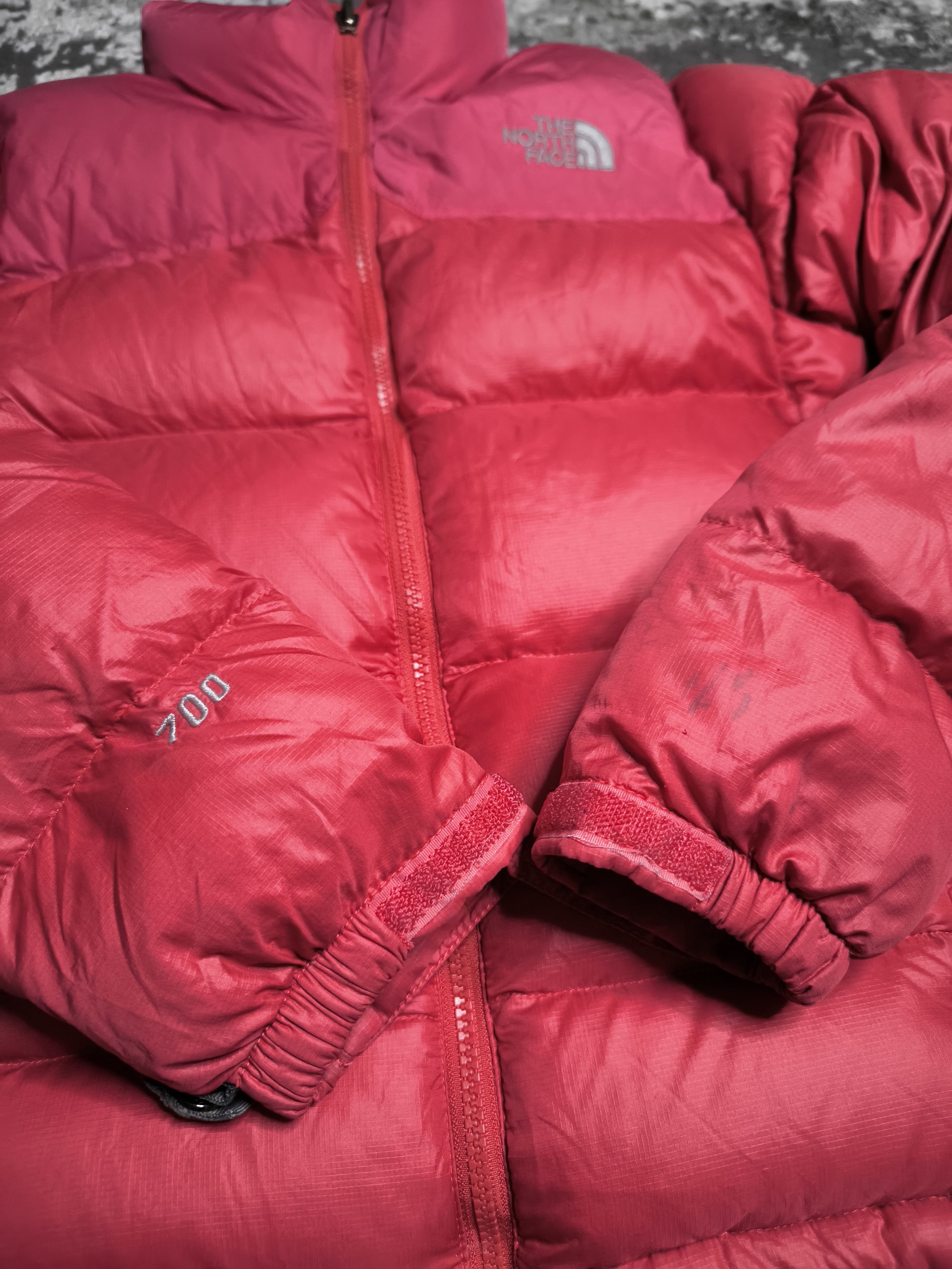 The North Face Women's (S) The North Face Retro Nuptse 700 Down Jacket Size S / US 4 / IT 40 - 4 Thumbnail