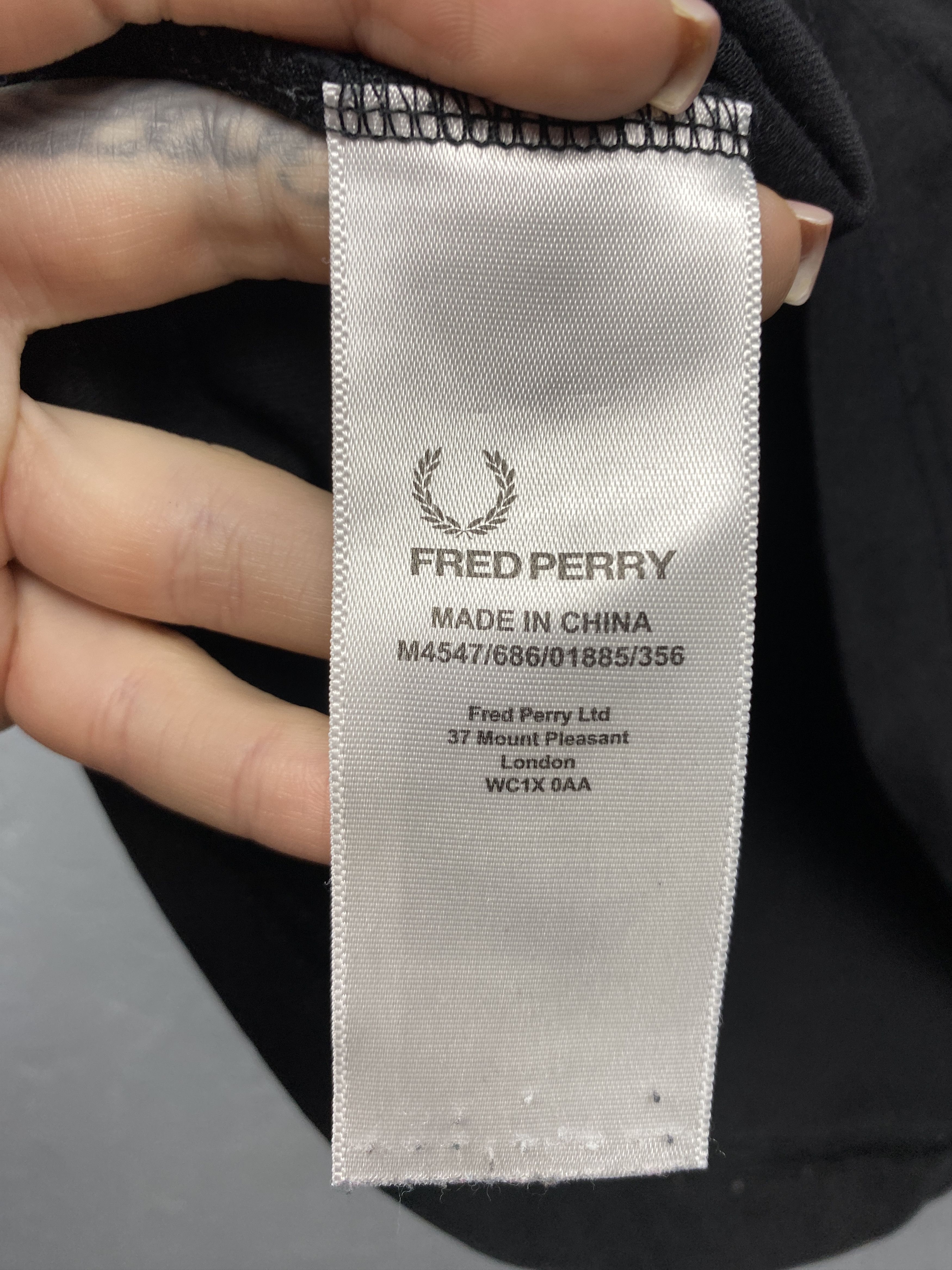 Fred Perry × Vintage Fred Perry Vintage Mens Crew Neck T-Shirt Size US S / EU 44-46 / 1 - 3 Thumbnail