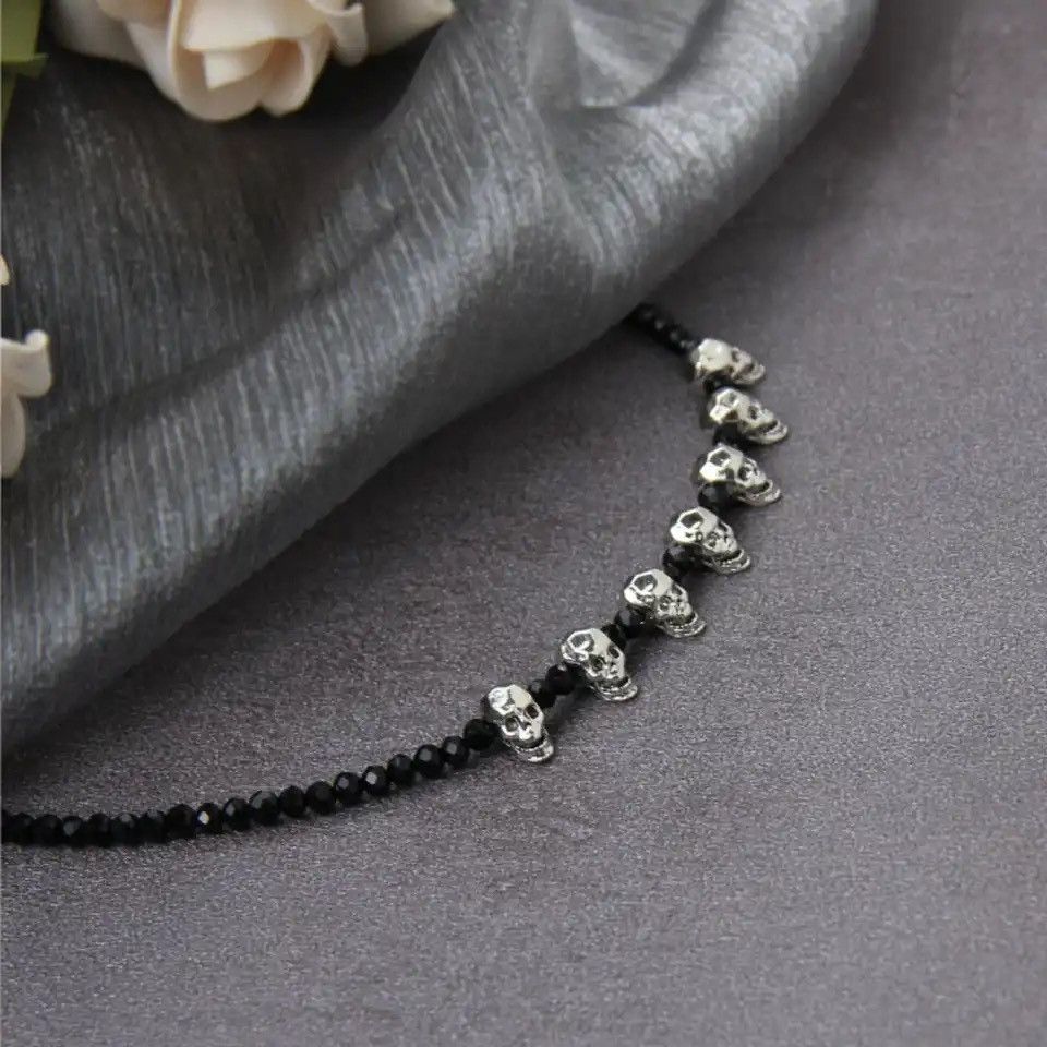 Jewelry × Vintage Fairy Grunge Vintage Dark Black Beaded Skull Necklace Size ONE SIZE - 4 Thumbnail