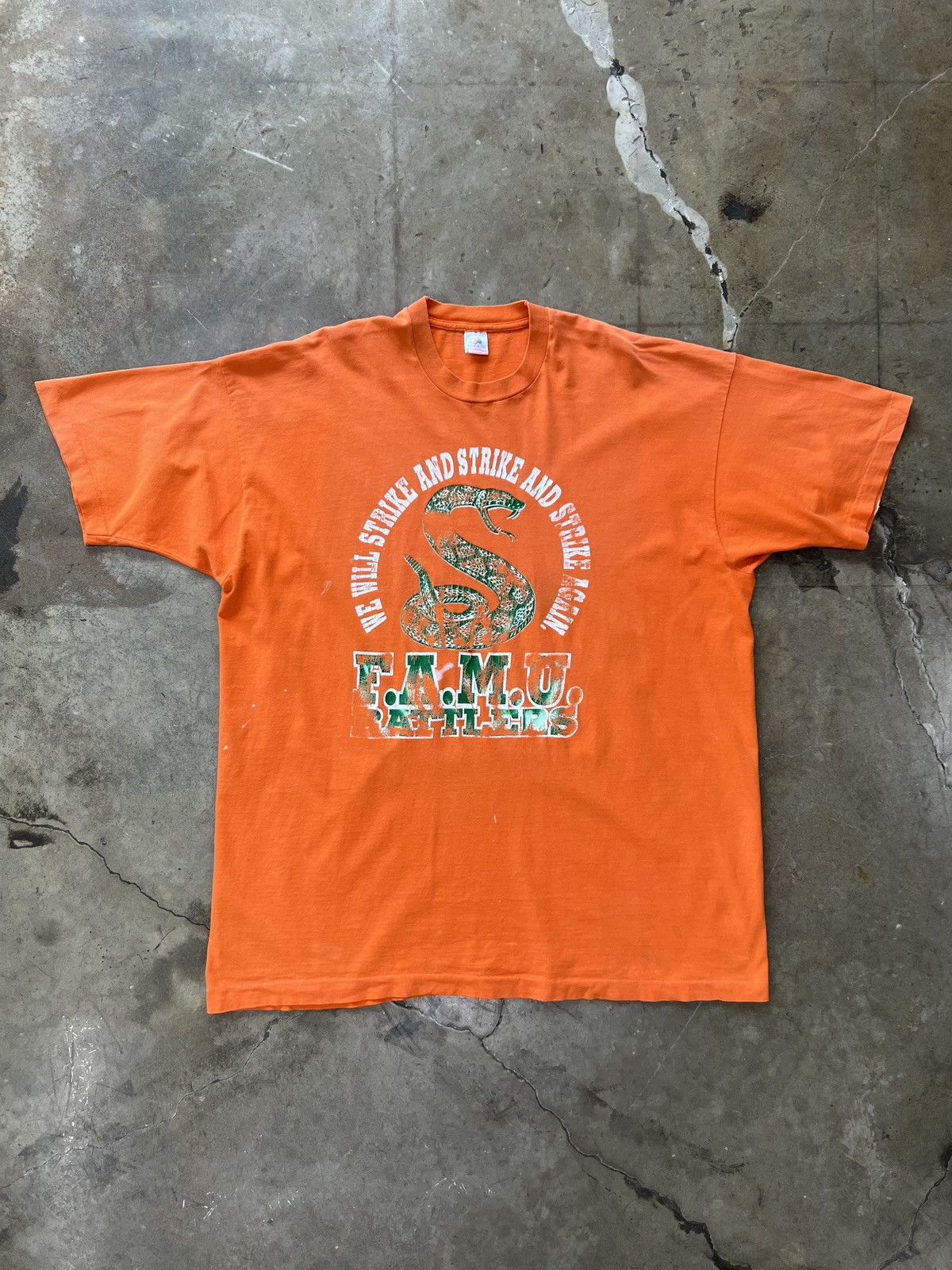 NCAA × Vintage Vintage FAMU Rattlers Snake Strike Single Stitch Tee 3XL Size US XXL / EU 58 / 5 - 2 Thumbnail