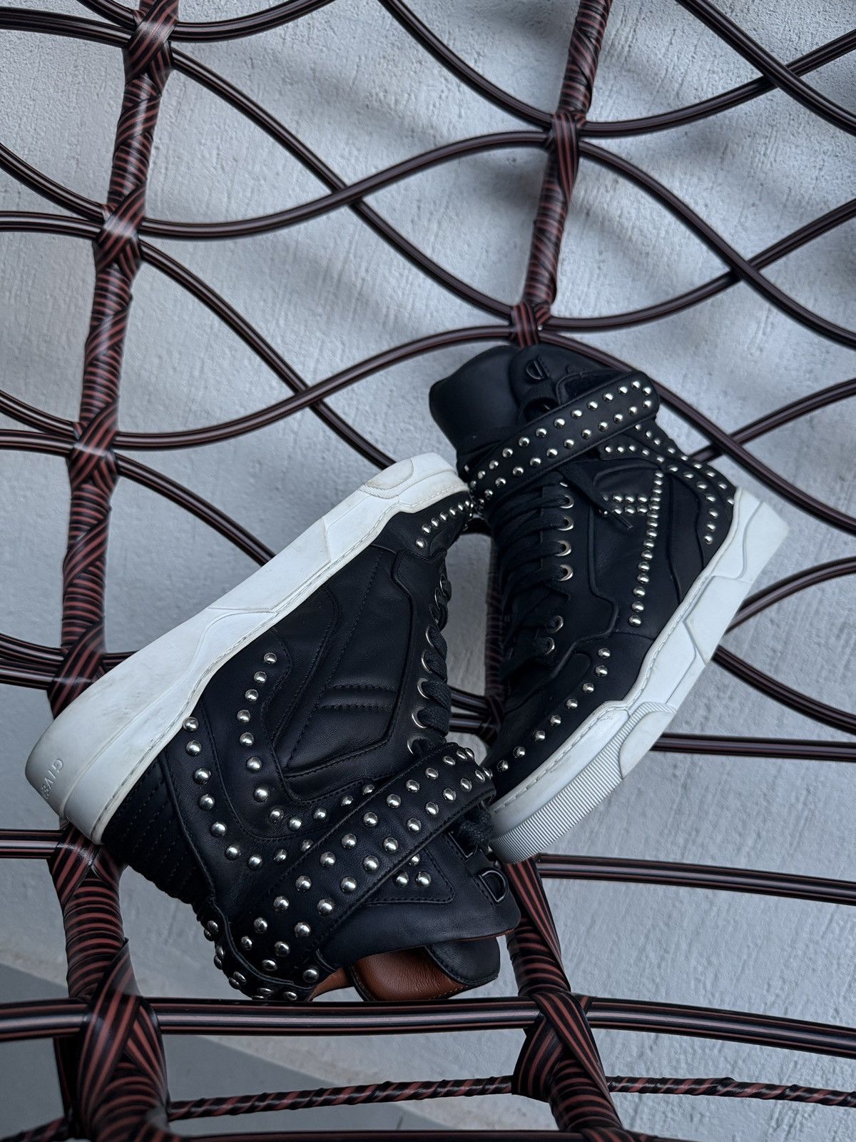 Givenchy 🎸studded tyson by Riccardo tisci Size US 5 / EU 37 - 8 Thumbnail