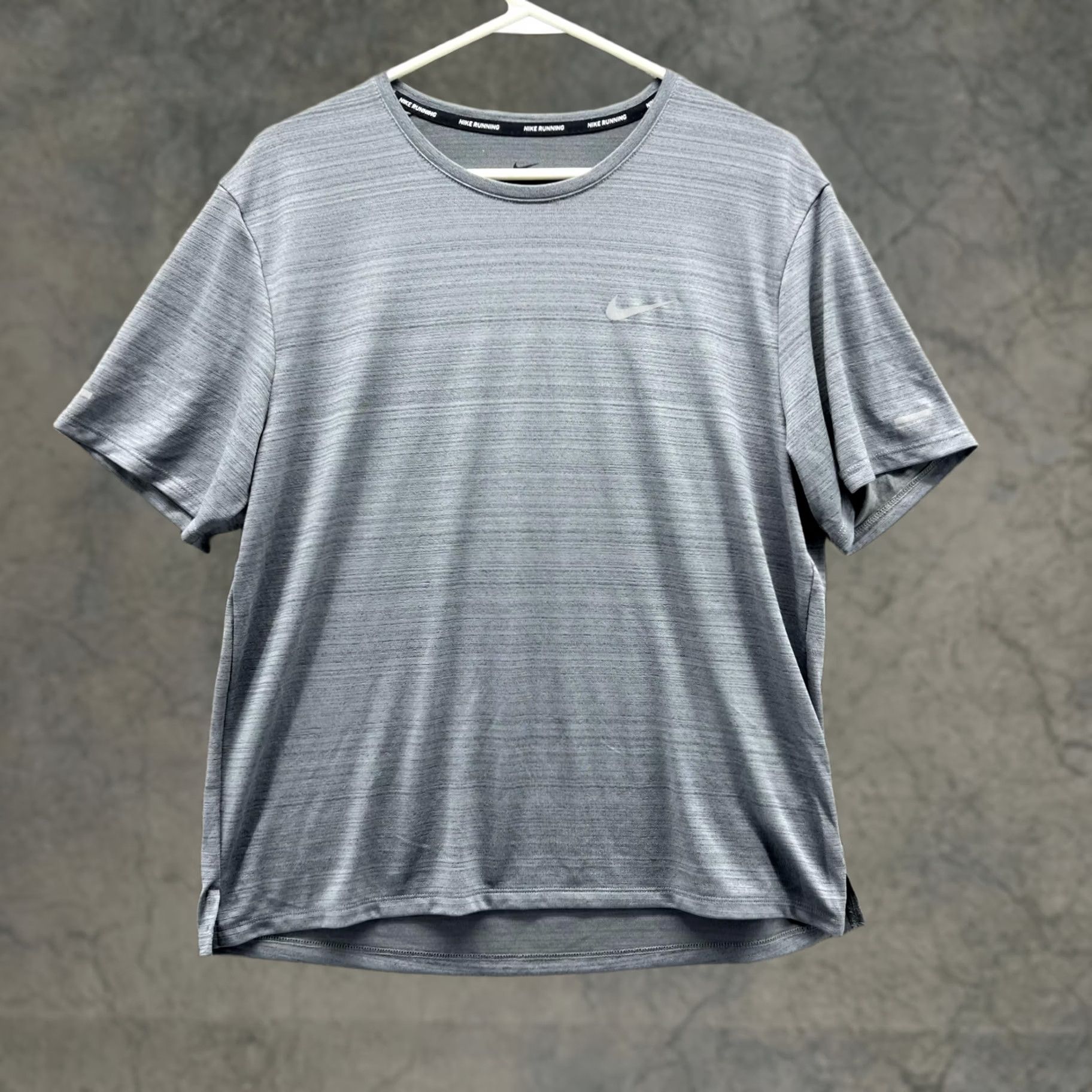 Nike Nike Shirt Mens M Gray Shirts Men Adult Athletic Dri fit Polyester Running Swoosh Size US M / EU 48-50 / 2 - 1 Thumbnail