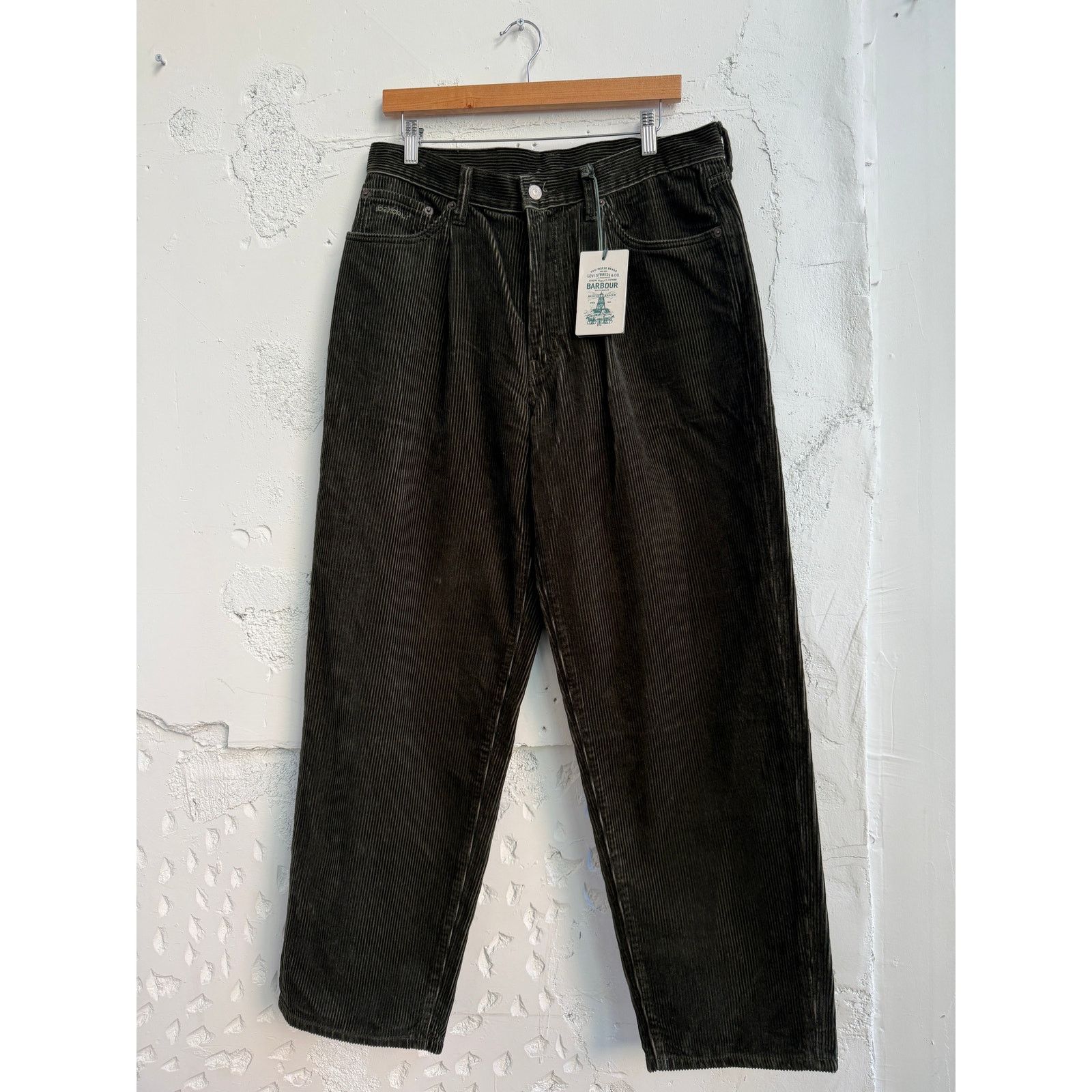 Barbour × Levi's Levi's x Barbour 578 Pleated Baggy Jeans Size US 32 / EU 48 - 1 Thumbnail