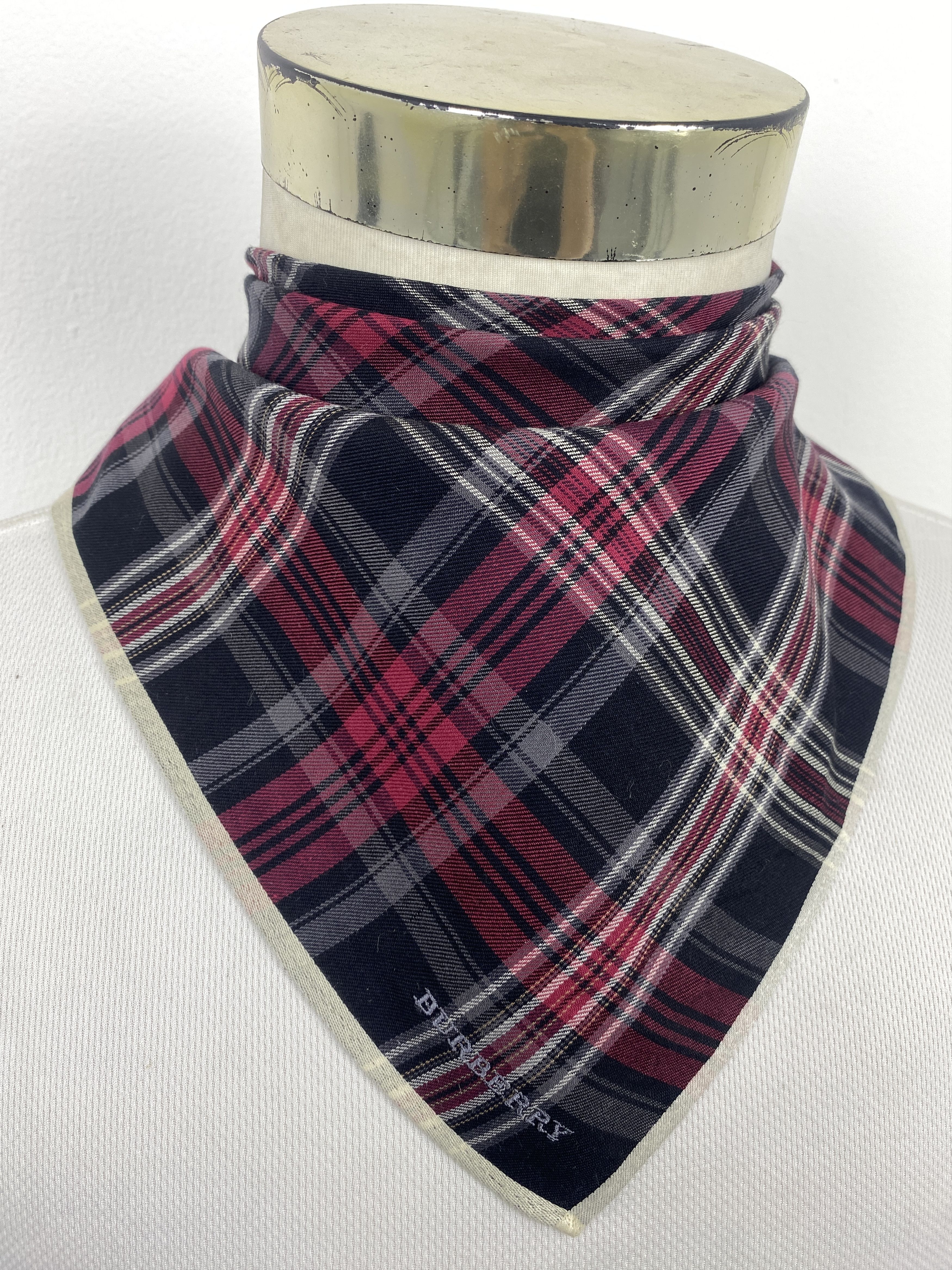 Burberry Vintage Burberry Handkerchief / Neckerchief KT0304 Size ONE SIZE - 2 Thumbnail