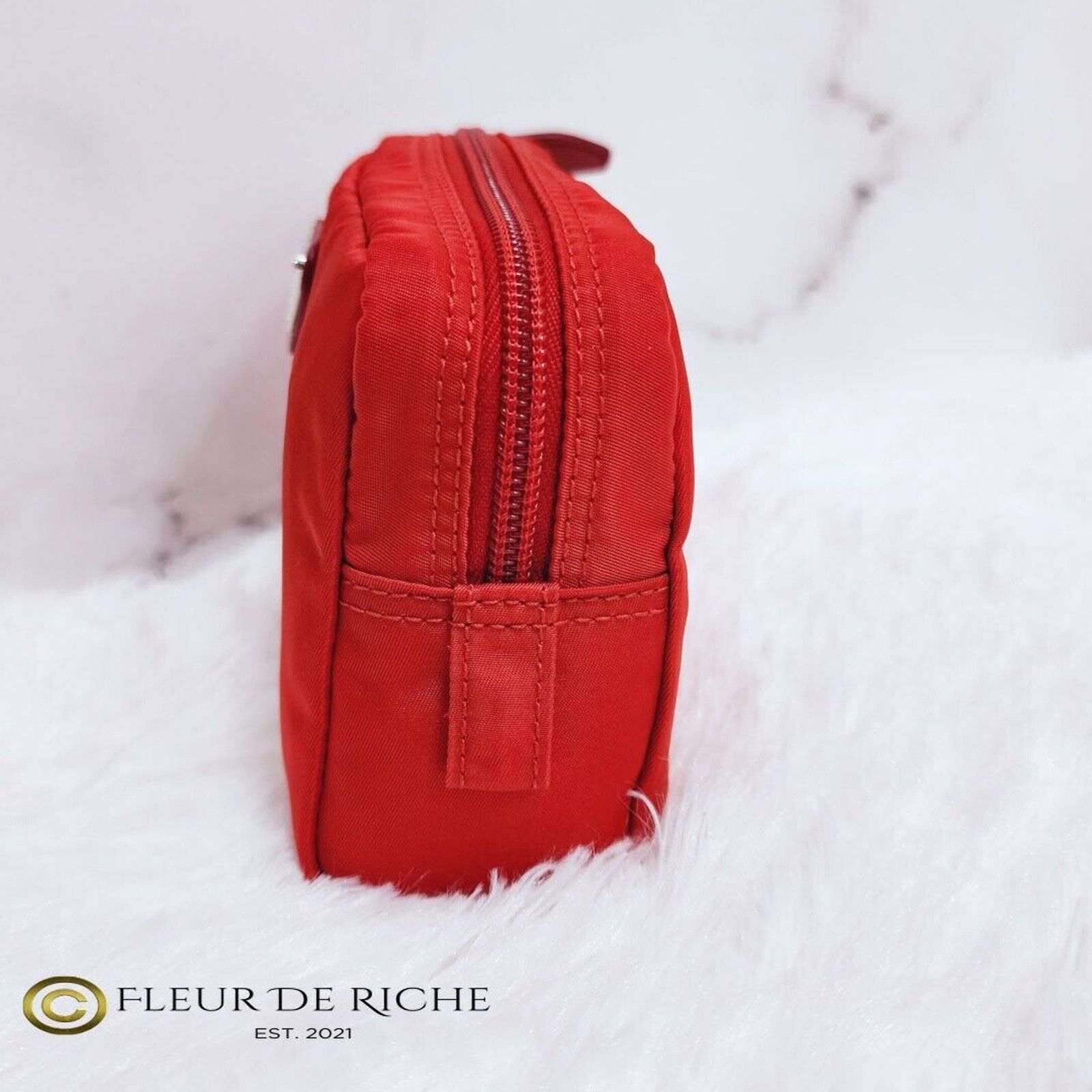 Prada Prada Necessaire Nylon Vela Tessuto Cosmetic Pouch Red Size ONE SIZE - 6 Thumbnail