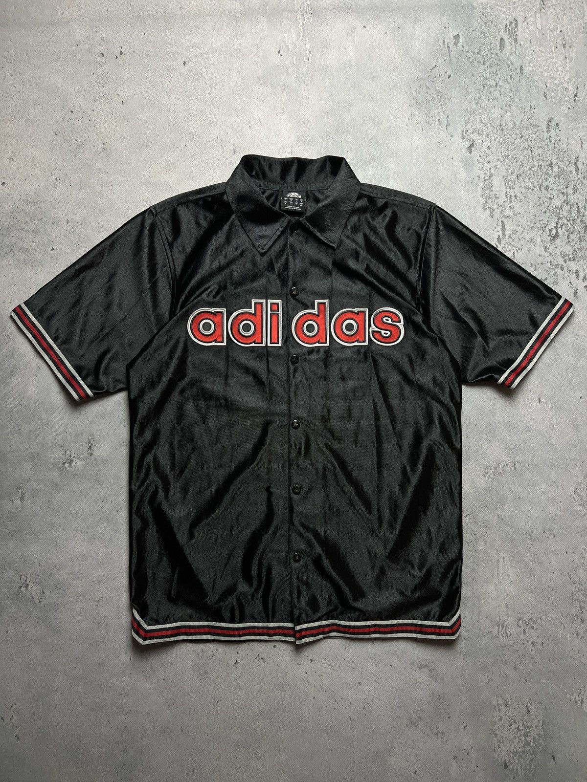 Adidas Adidas Vintage Botton Up Shirt Hype USA Jersey Tee 00s 90s Size US S / EU 44-46 / 1 - 1 Thumbnail