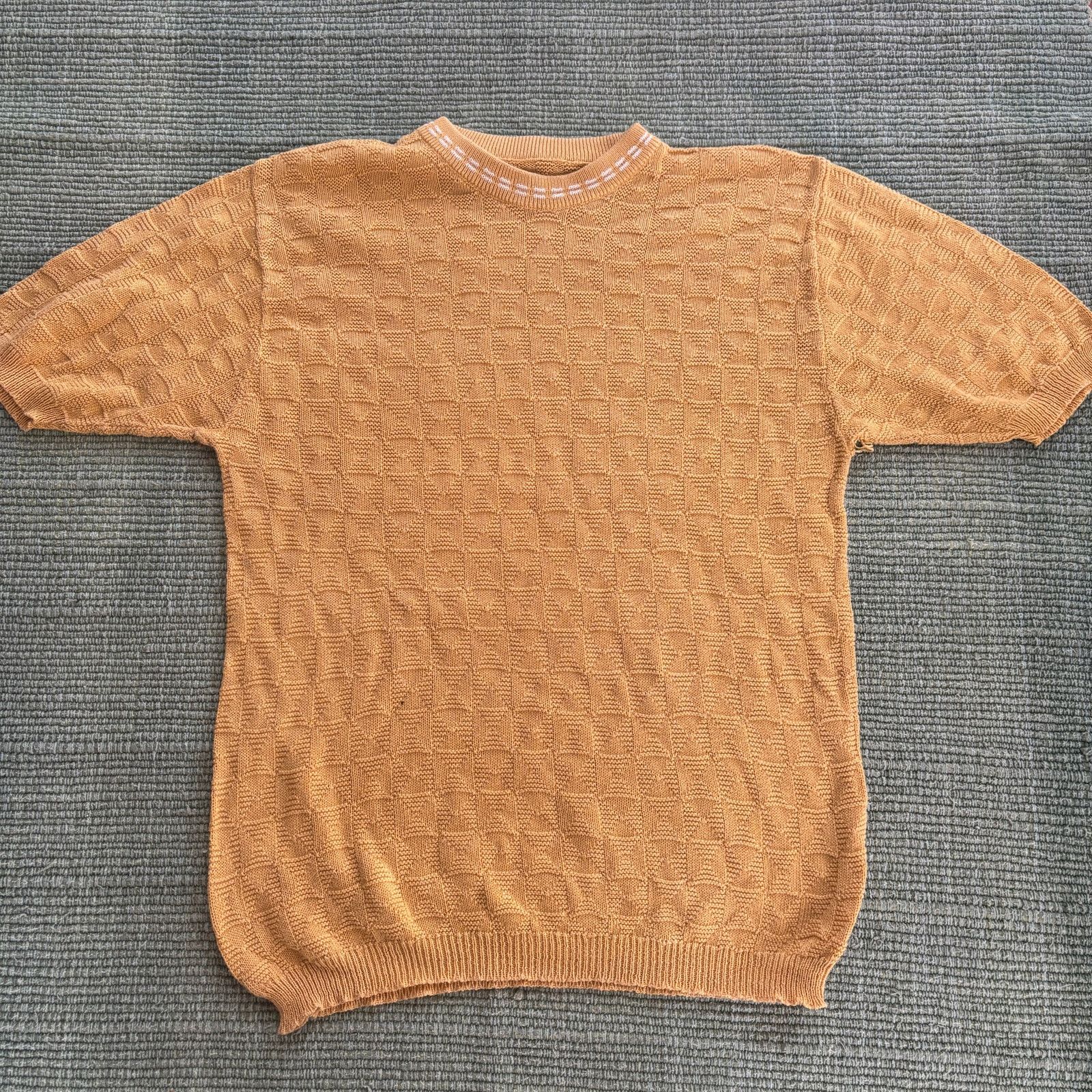 Vintage 60s vintage yellow knit checker pattern short sleeve sweater Size US M / EU 48-50 / 2 - 1 Thumbnail