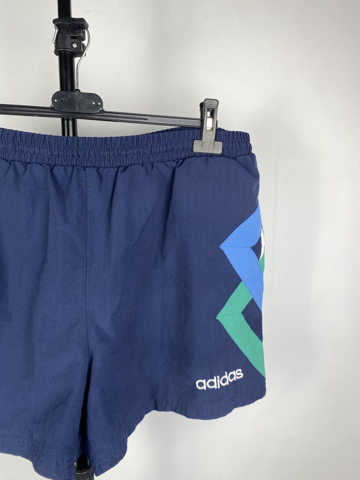 Adidas × Vintage Vintage 90s Adidas Logo Embroidered Men’s L Size Shorts Size US 36 / EU 52 - 5 Thumbnail