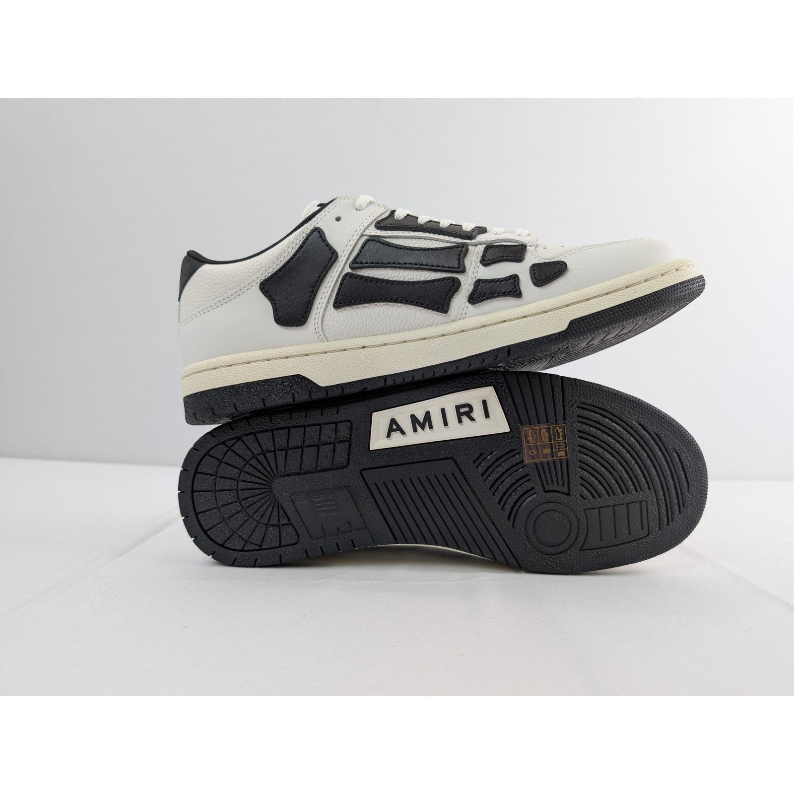 Amiri o1rshd1 Skelton Low-Top Sneakers in White/Black Size US 12 / EU 45 - 13 Thumbnail