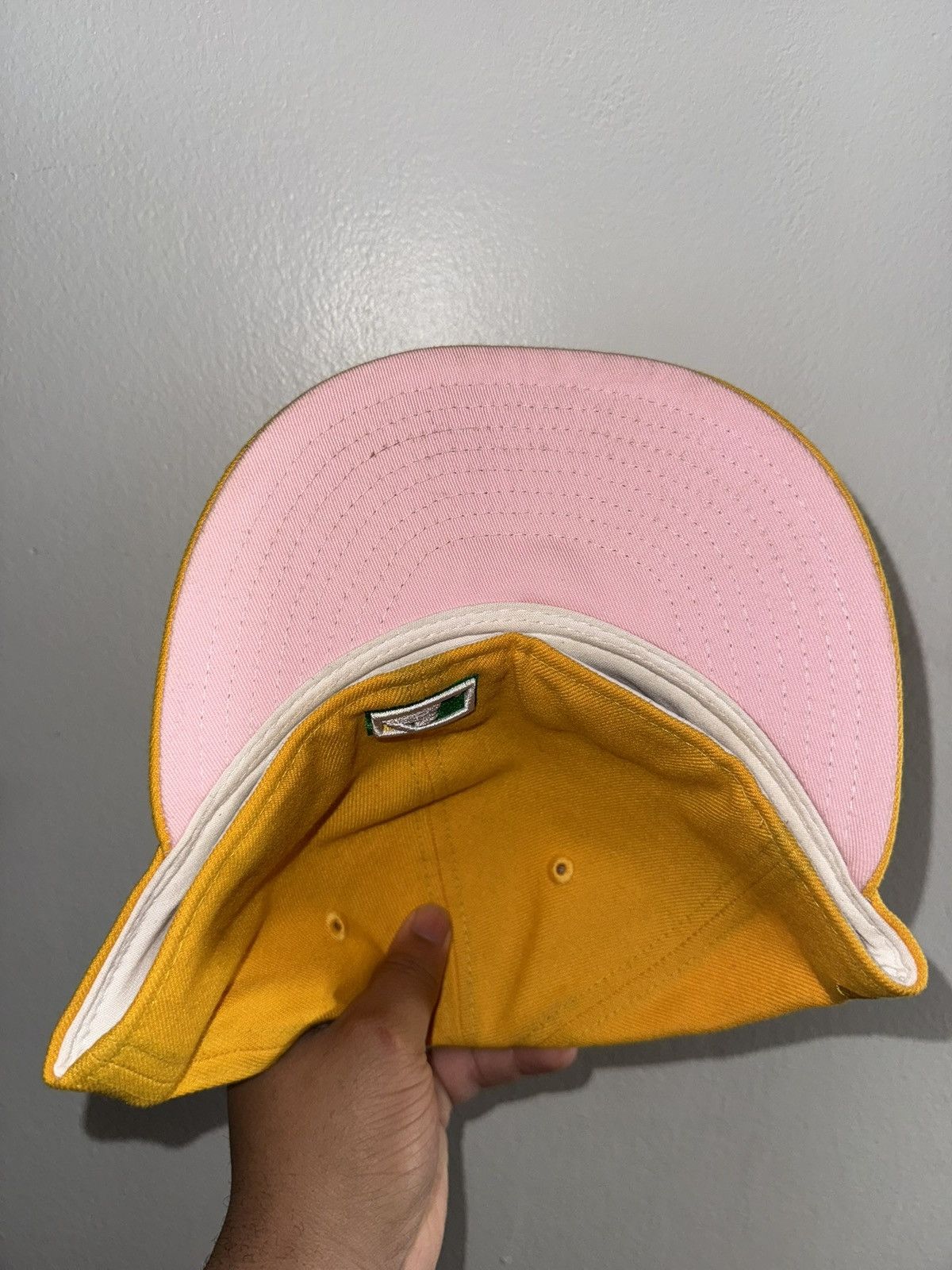 New Era × Vintage Athletics Fitted Size ONE SIZE - 2 Thumbnail