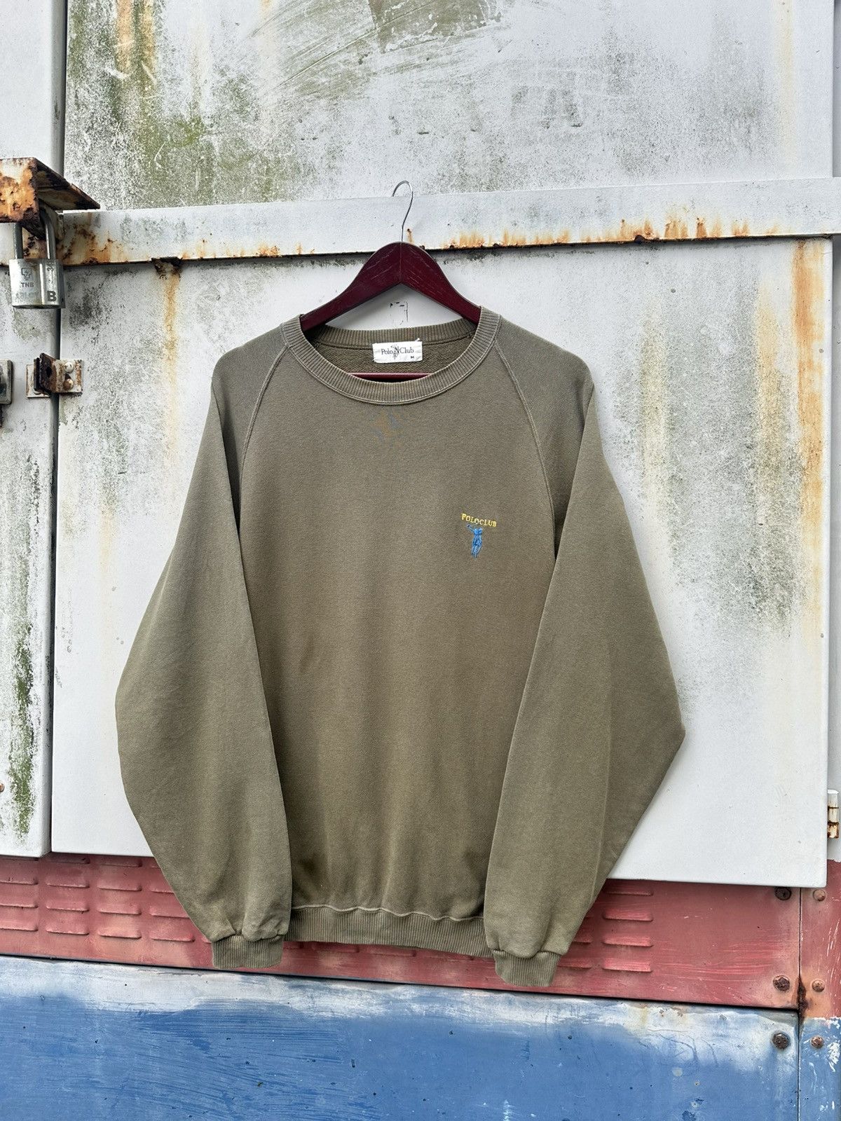 Vintage 👹Vintage THRASHED Faded Polo Club Crewneck Size US M / EU 48-50 / 2 - 3 Thumbnail