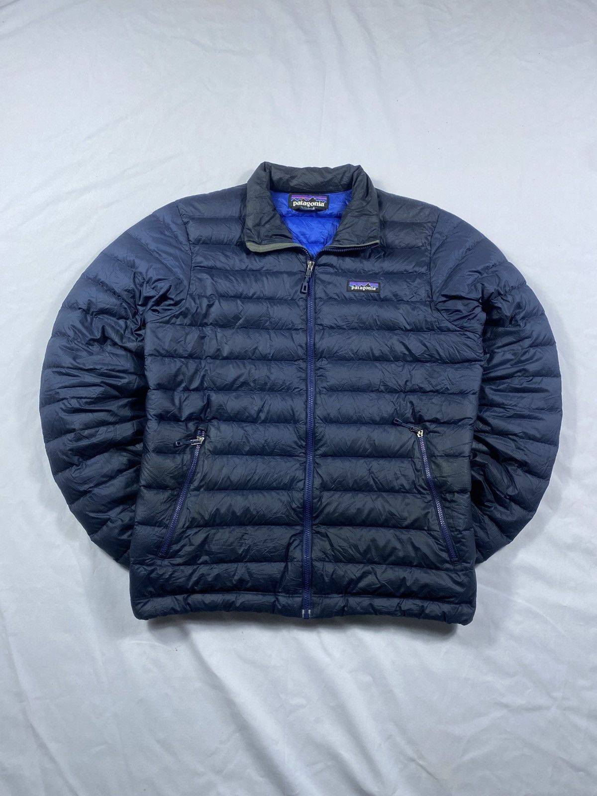Patagonia Patagonia Men's Down Puffer Sweater Distressed Jacket Size US M / EU 48-50 / 2 - 1 Thumbnail