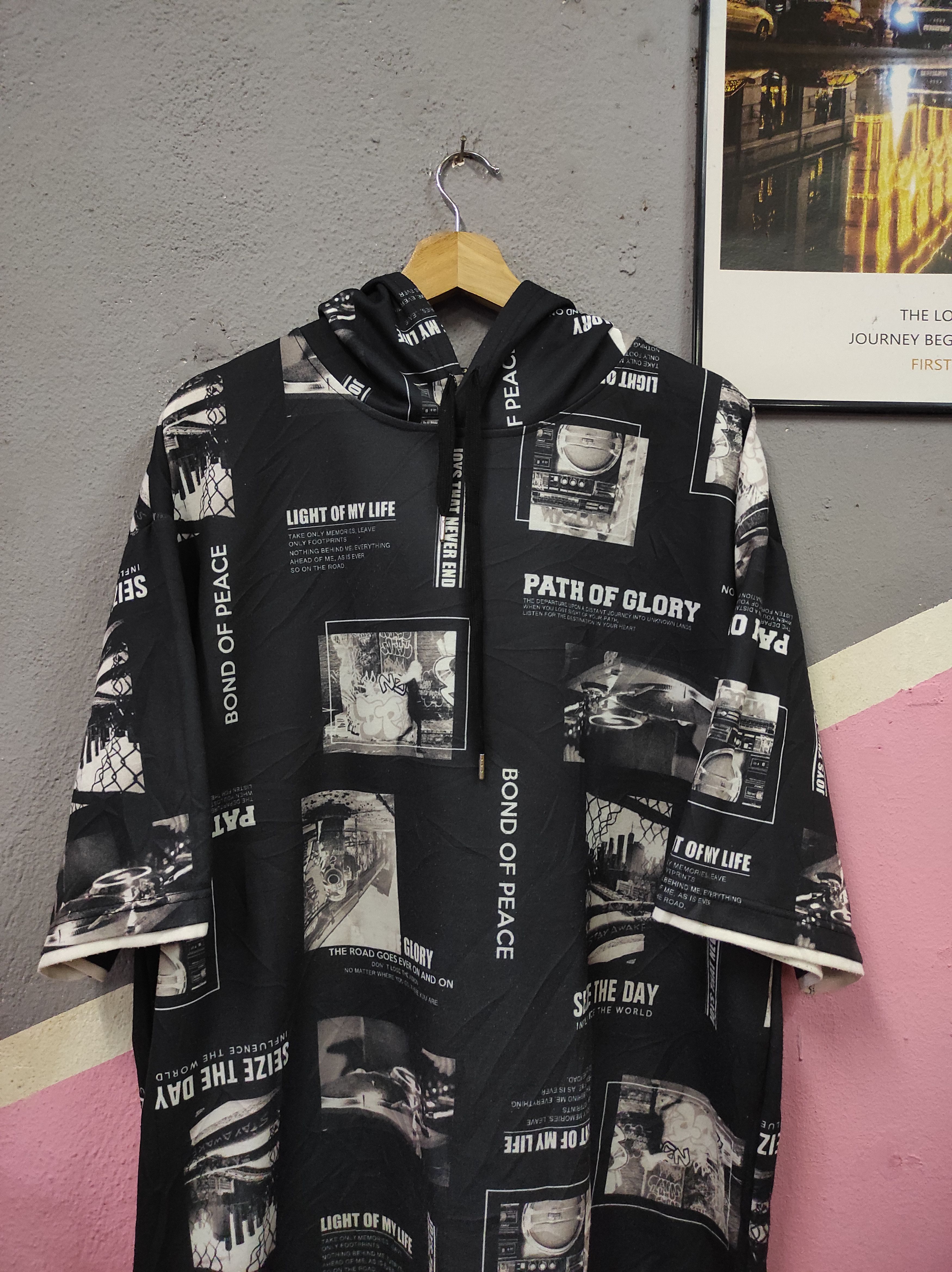 Designer × Japanese Brand DEFECTIVE STRUCT FULL PRINT HOODIE SHORT SLEEVE Size US XL / EU 56 / 4 - 2 Thumbnail