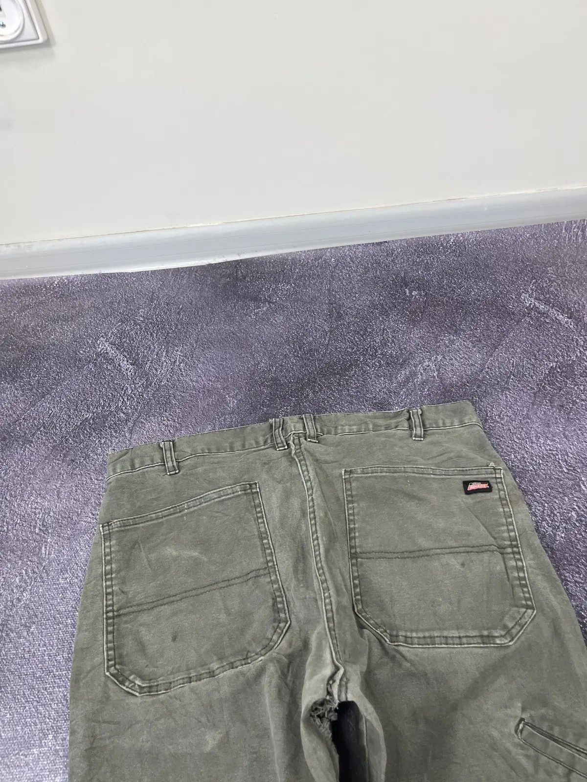 Dickies × Vintage Vintage Dickies Olive Work Hype Carpenter Baggy Pants Size US 34 / EU 50 - 5 Thumbnail