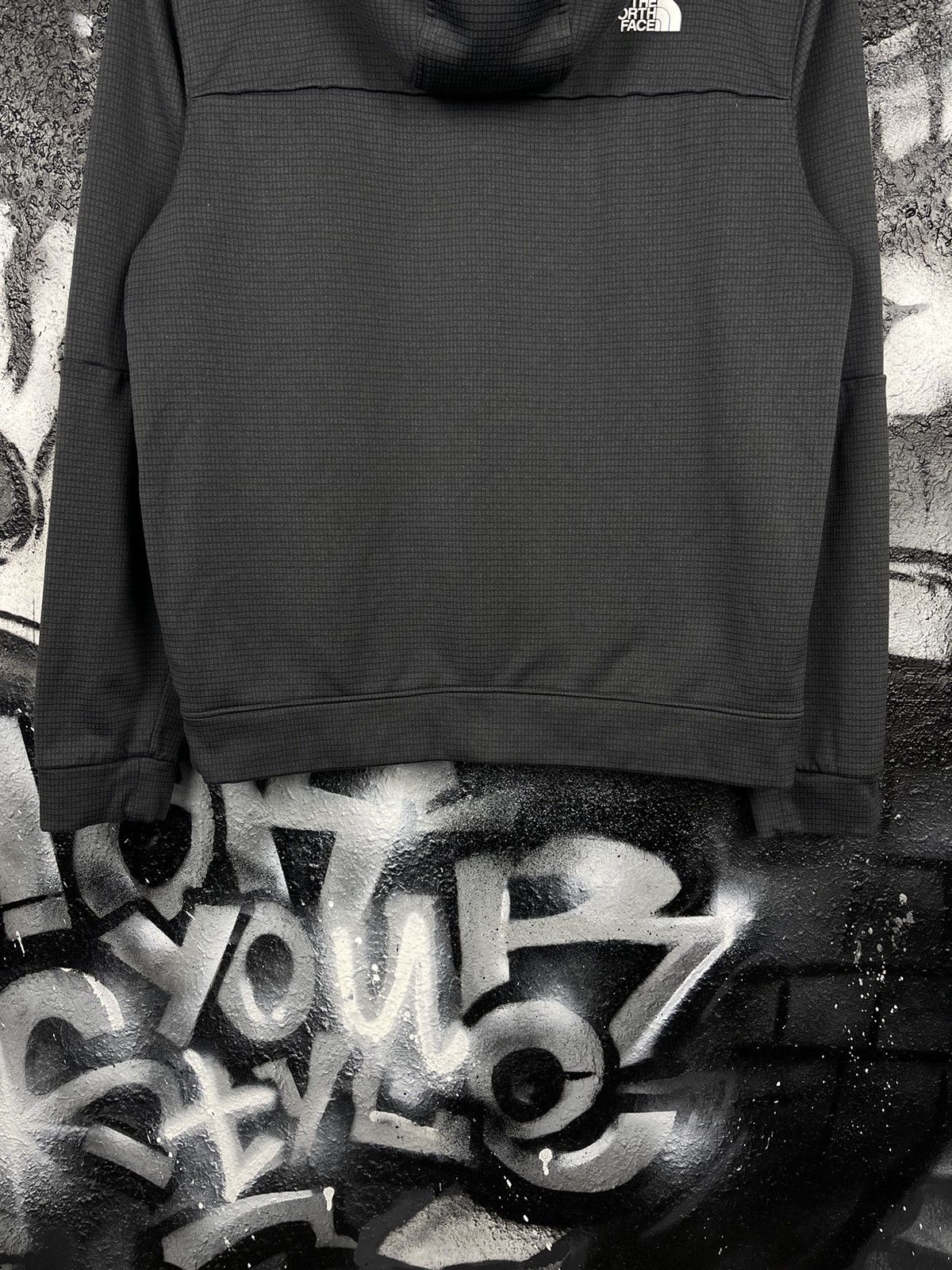 The North Face The North Face Front Logo Grey Hoodie Men’s Size Small Size US S / EU 44-46 / 1 - 11 Thumbnail