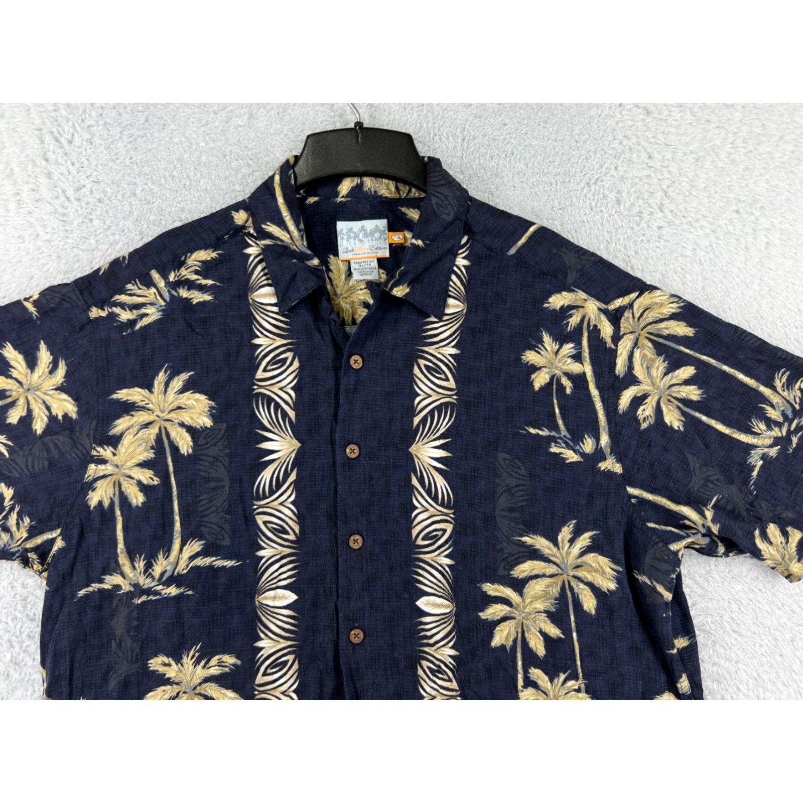 Quiksilver Quiksilver Shirt Mens XL Blue Palm Print Floral Hawaiian Button-Up Size US XL / EU 56 / 4 - 7 Thumbnail