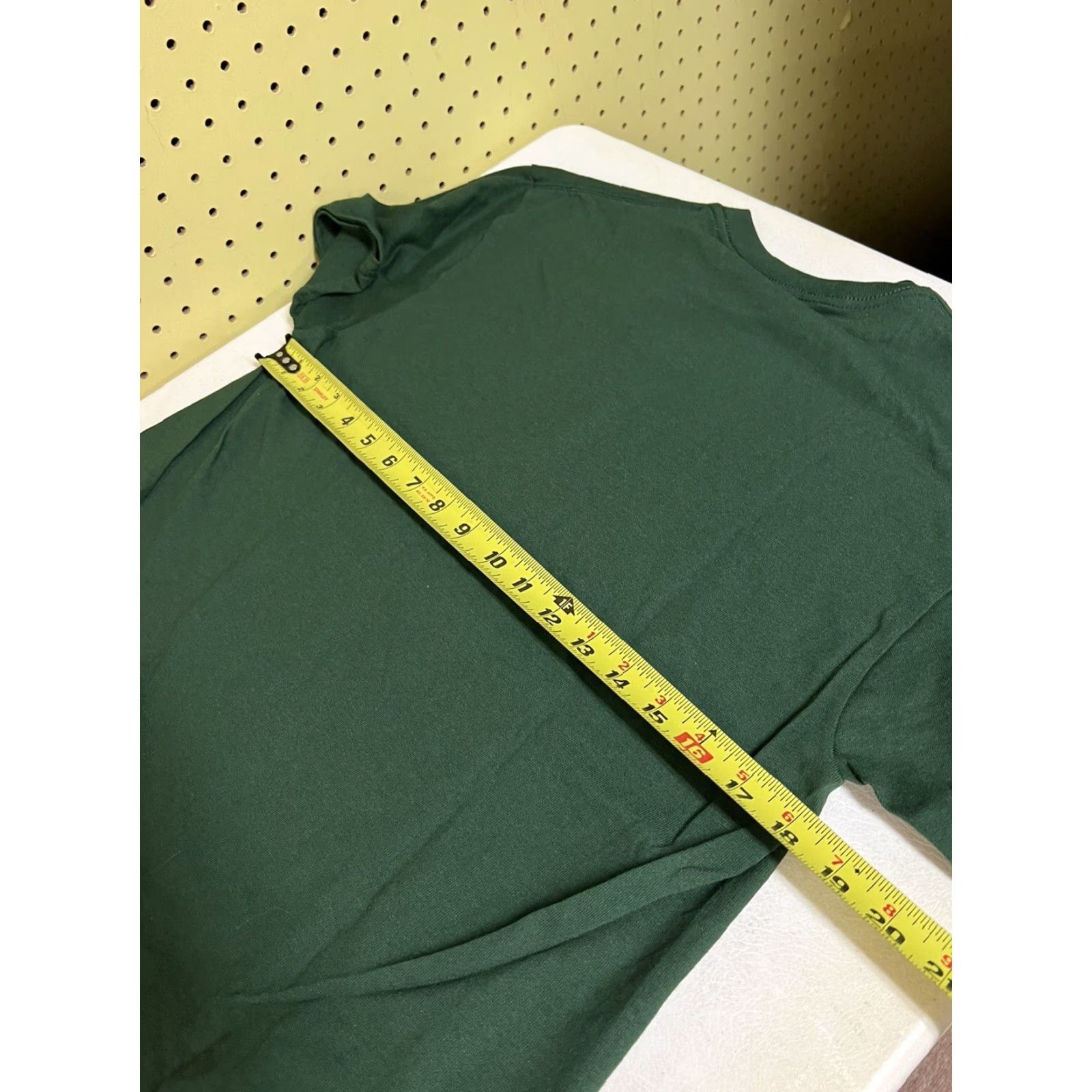 Vintage Loot Crate Wizarding World Crimes of Grindelwald Maledictus T-Shirt Medium Green Cotton Crew Neck Men M Size US M / EU 48-50 / 2 - 5 Thumbnail