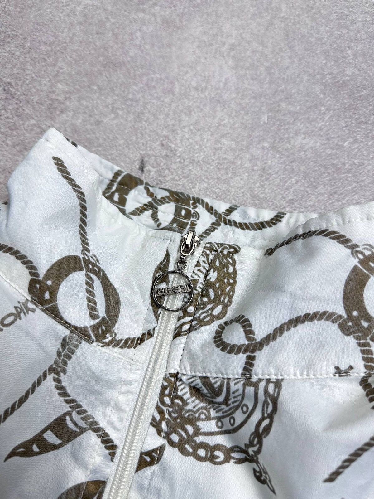 Diesel Vintage 90s Diesel Archival Nylon Monogram Jacket S Size US S / EU 44-46 / 1 - 5 Thumbnail