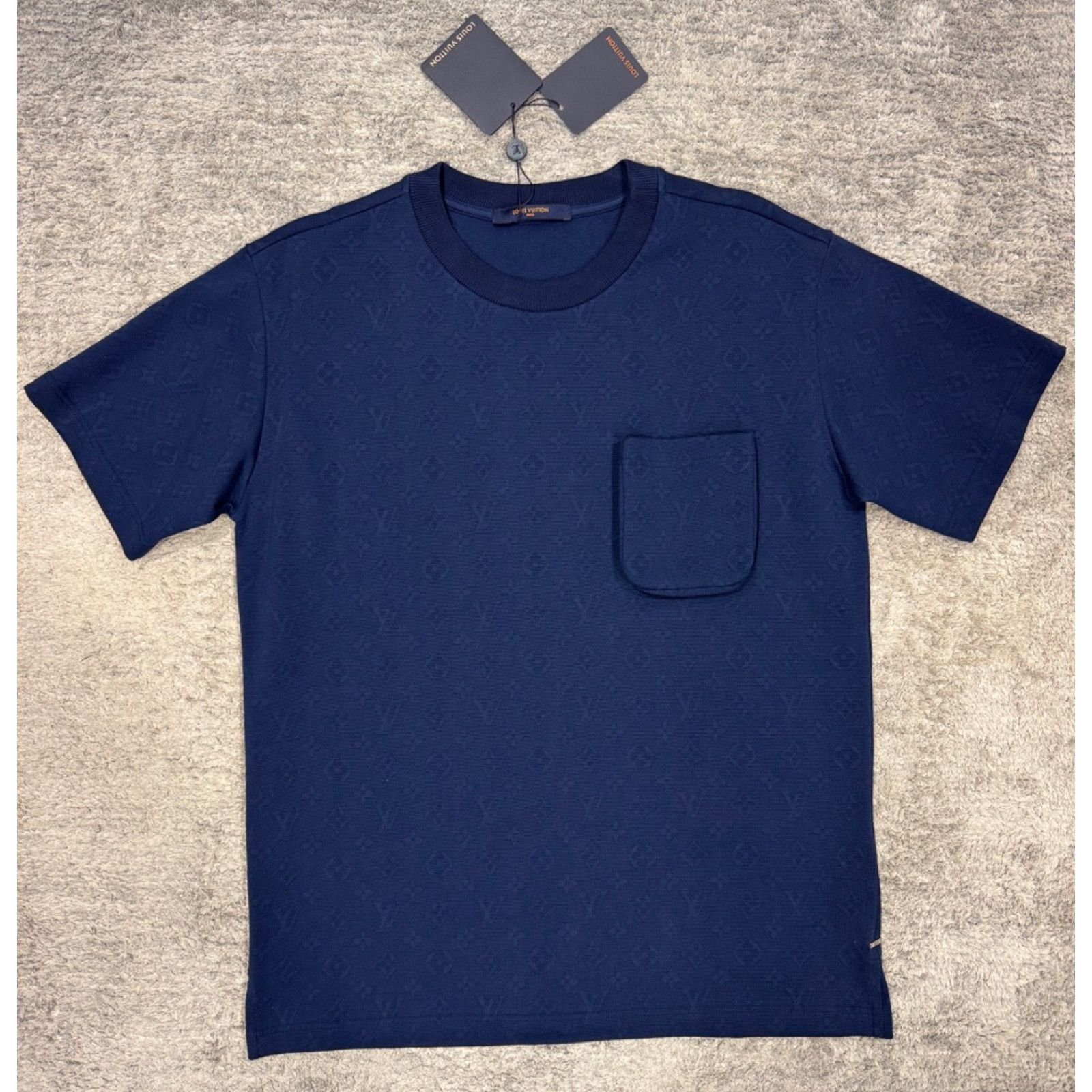 Louis Vuitton Louis Vuitton Pocket Monogram LV Logo Short Sleeve T-Shirt M Size US M / EU 48-50 / 2 - 4 Thumbnail