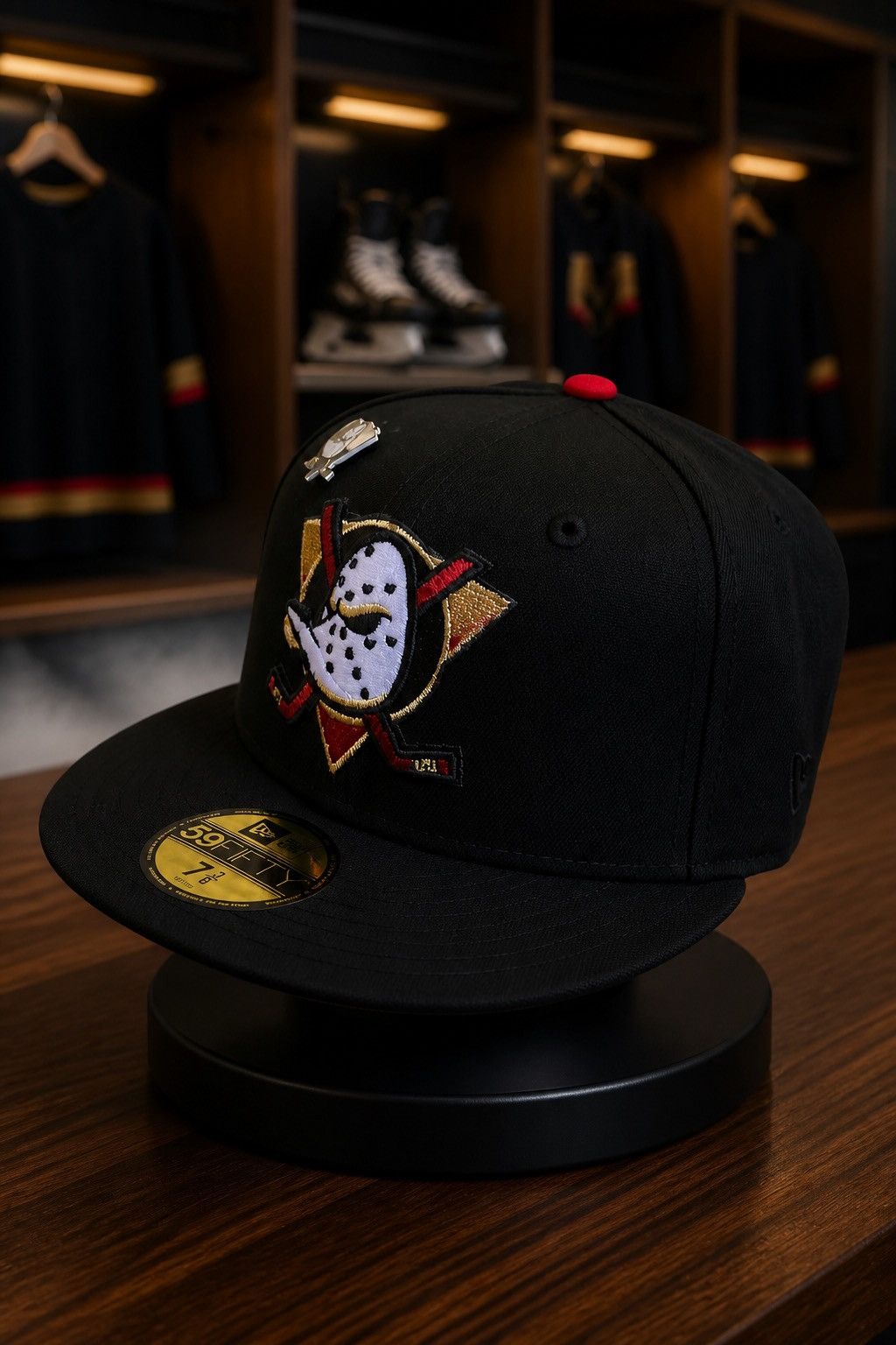 New Era Exclusive Anaheim Ducks NHL 7 3/8 59fifty Black/Gray Bottom Size ONE SIZE - 3 Thumbnail