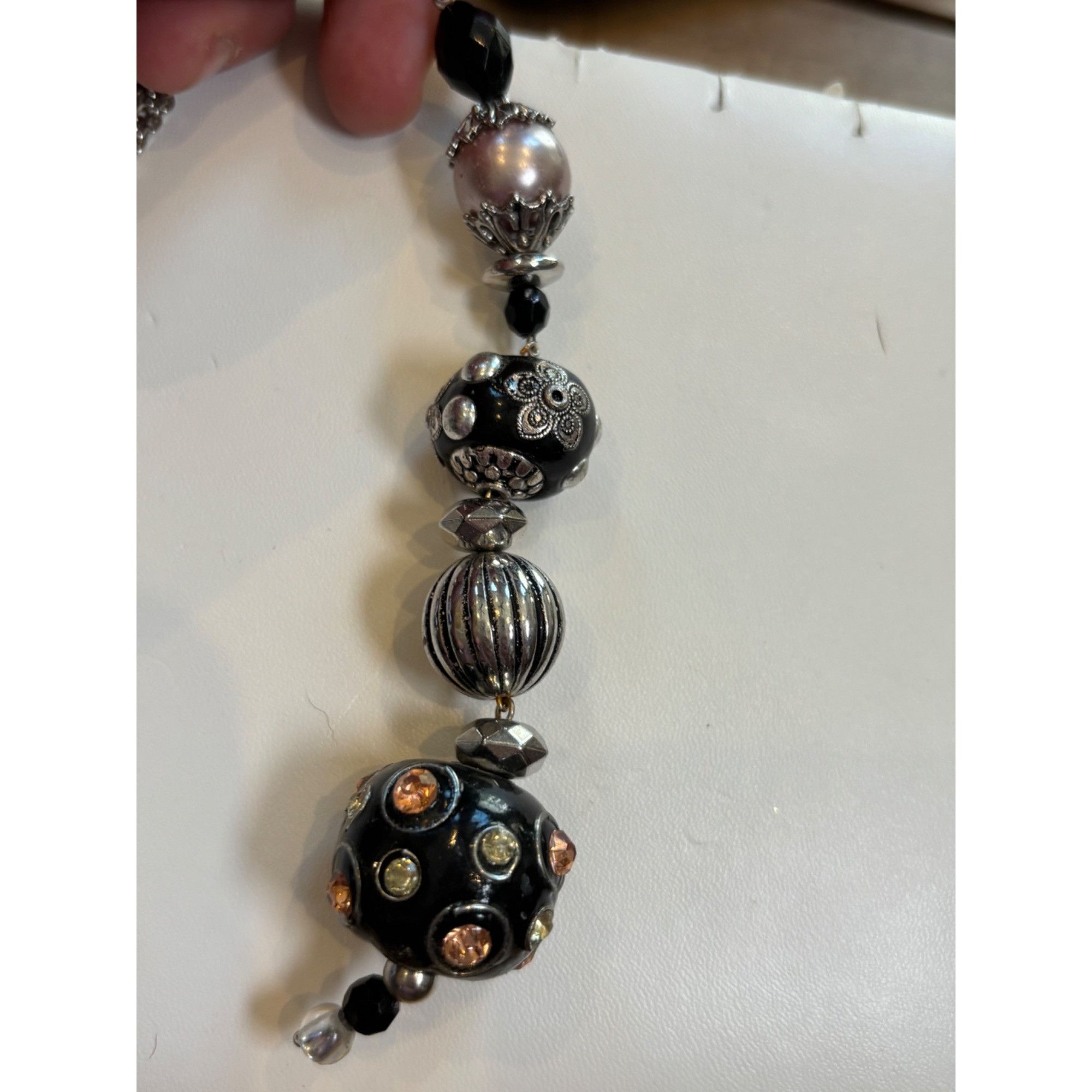 Other Handcrafted Beaded Pendant Necklace With Black & Silver Acce Size ONE SIZE - 5 Thumbnail