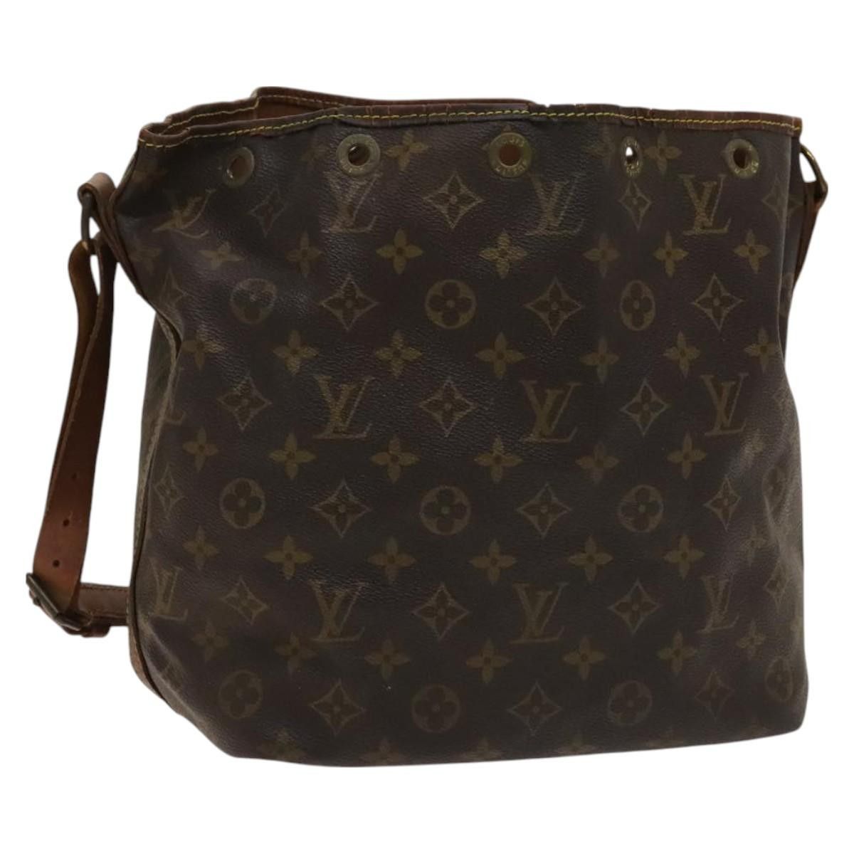 LOUIS VUITTON Monogram Petit Noe Shoulder Bag M42226