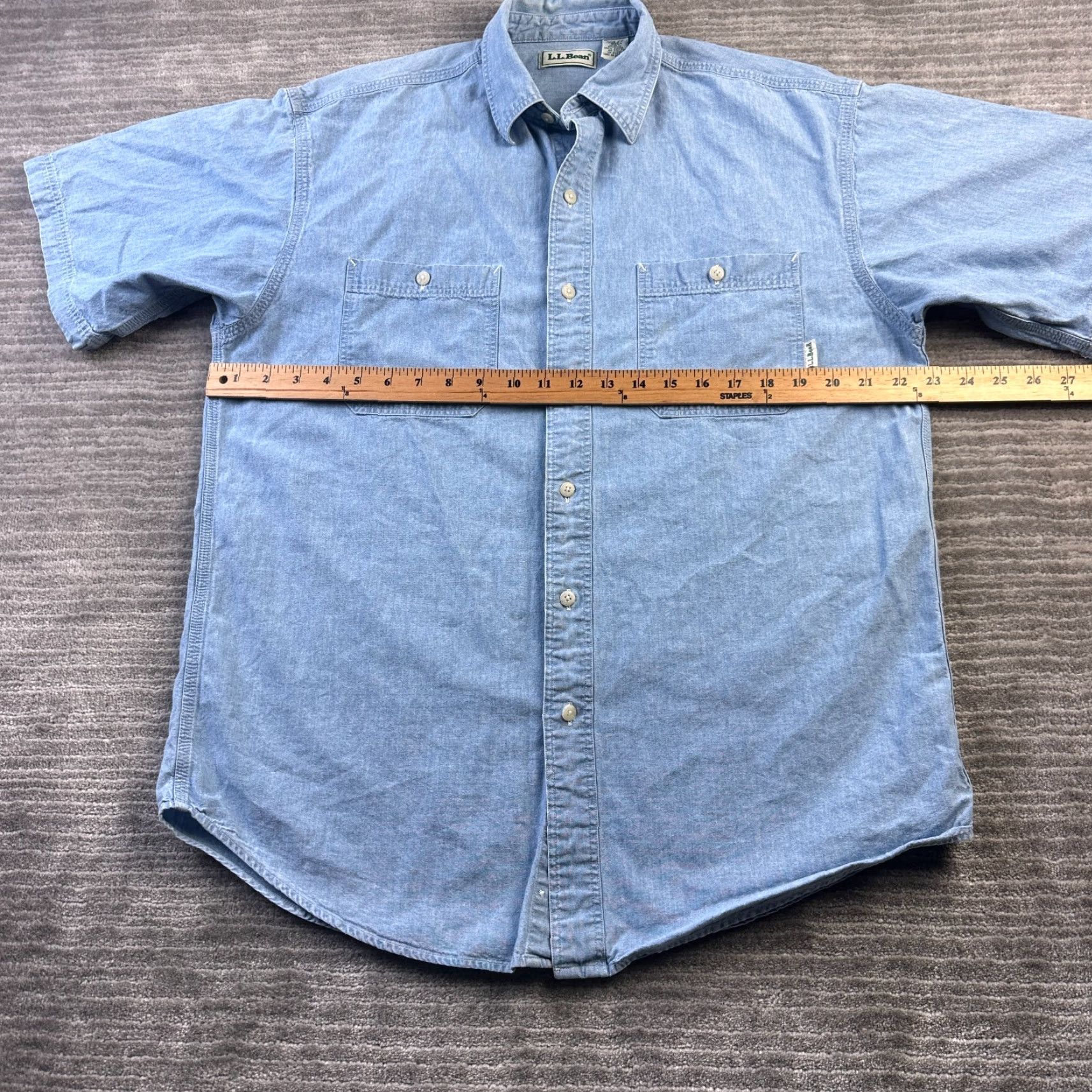 Vintage LL Bean Shirt Medium Blue Jean Chambray Button Up Cotton Work Double Pocket Mens Size US M / EU 48-50 / 2 - 7 Thumbnail
