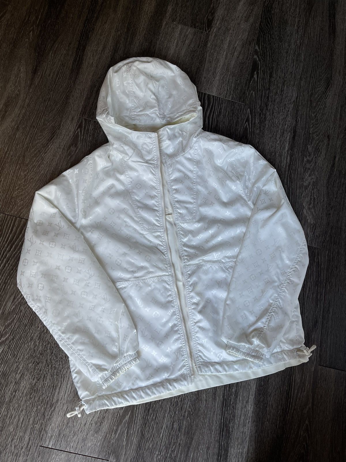 Louis Vuitton Louis Vuitton White Monogram Zip Up Jacket Size US M / EU 48-50 / 2 - 4 Thumbnail