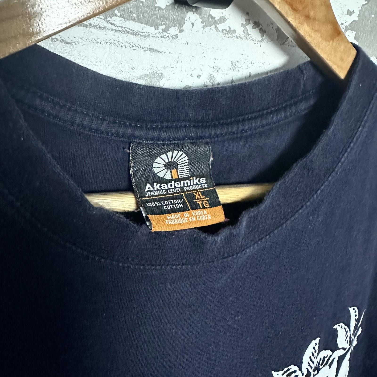 Akademiks Vintage Akademiks Shirt Y2K XL Streetwear Size US XL / EU 56 / 4 - 4 Thumbnail