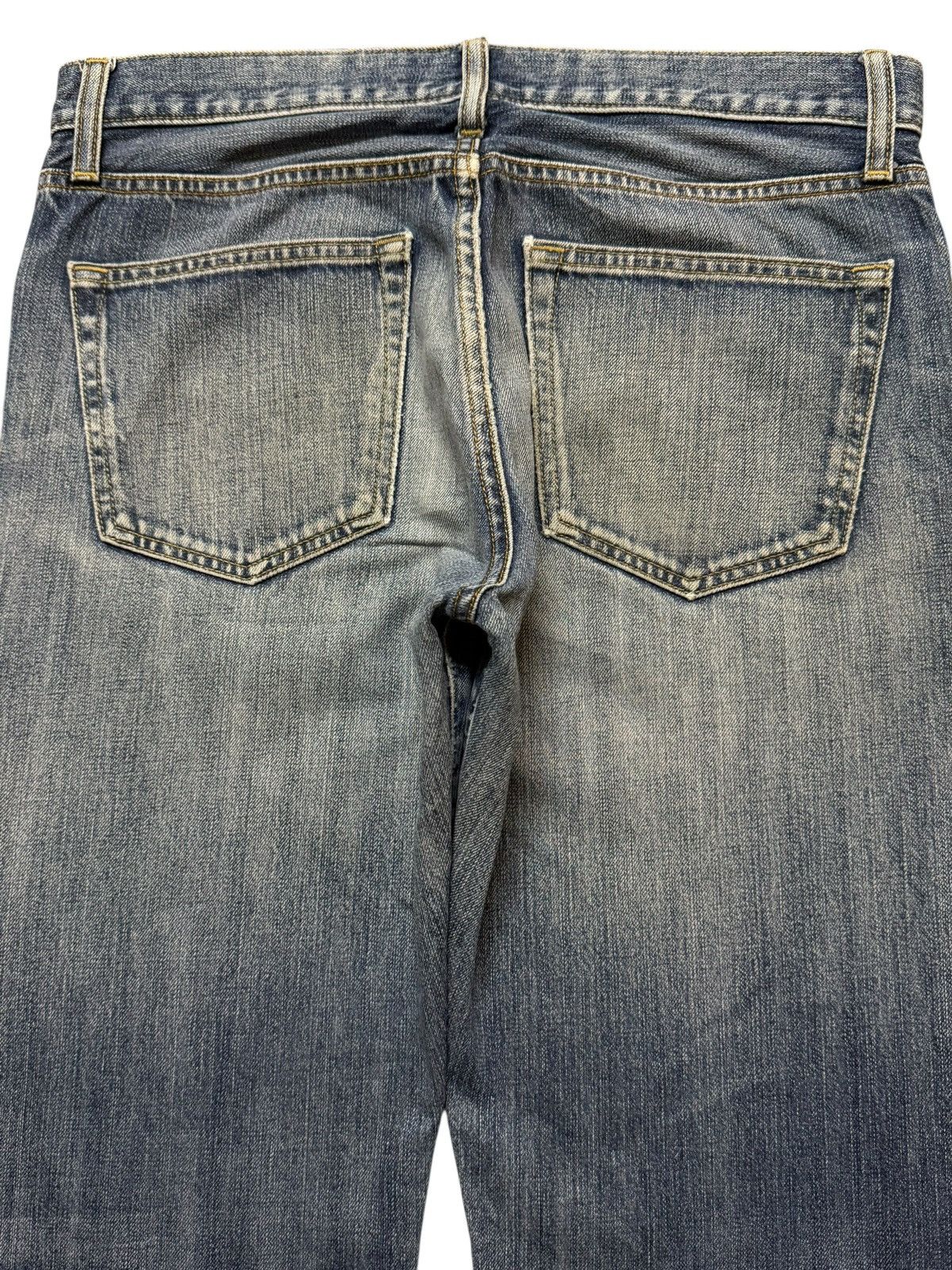 Uniqlo Vintage Japanese Uniqlo Blue Faded Wash Regular Straight Leg Size US 32 / EU 48 - 4 Thumbnail