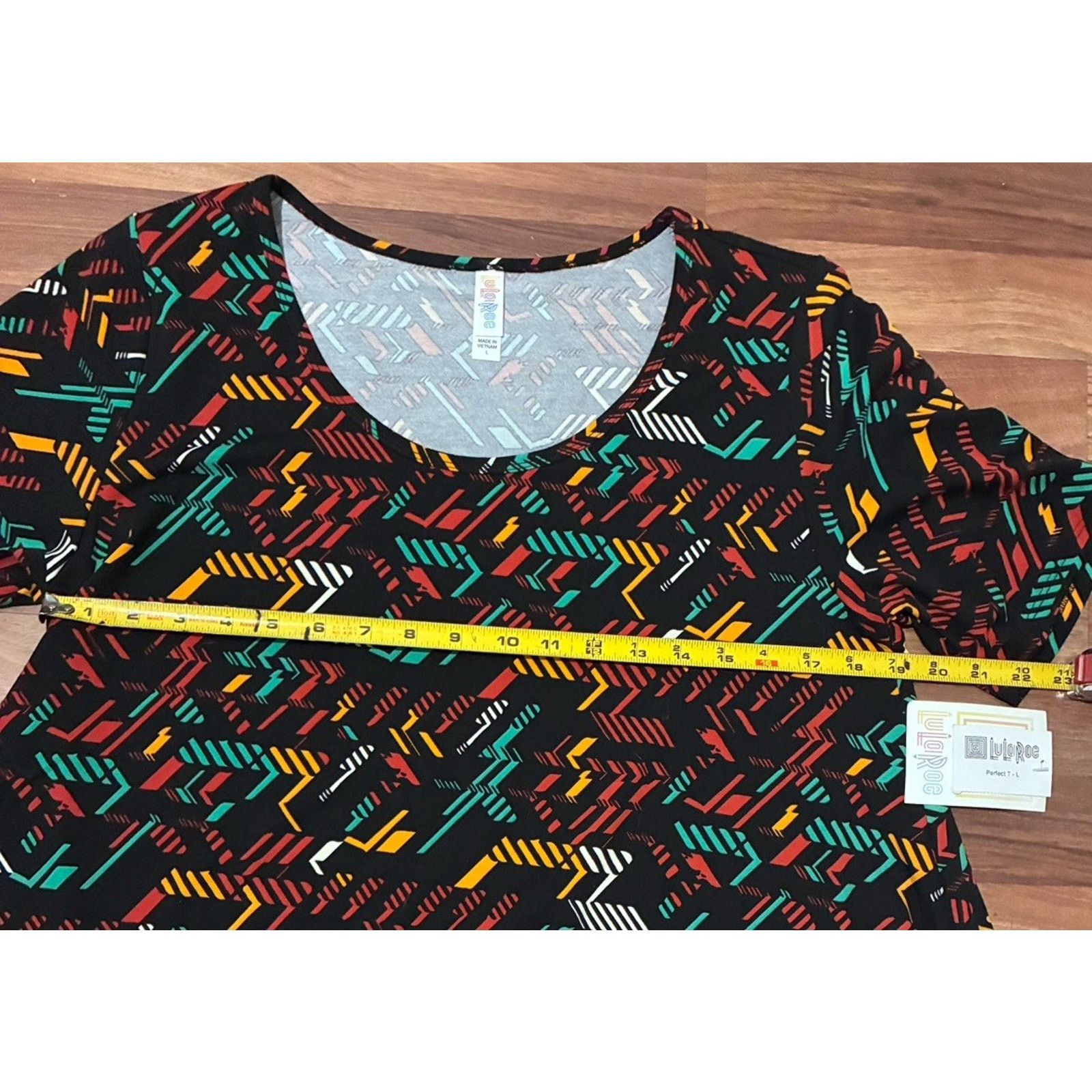 Other LuLaRoe Perfect T – Multi-Color Abstract Design - L Size L / US 10 / IT 46 - 3 Thumbnail