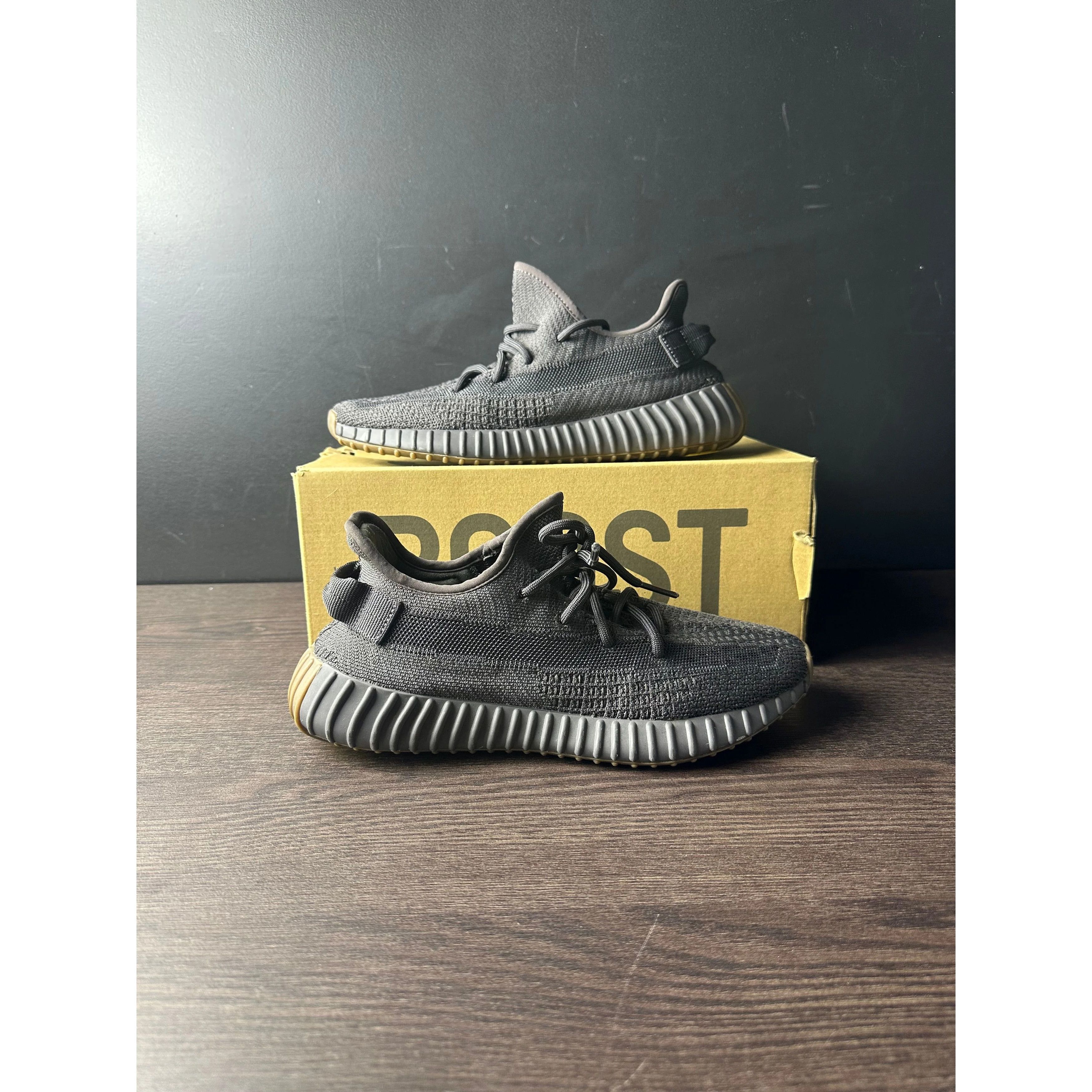 Adidas adidas Yeezy Boost 350 V2 "Cinder" **PRE-OWNED** Size US 8 / EU 41 - 1 Thumbnail