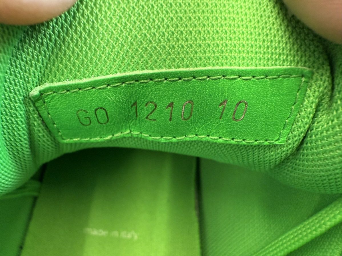 Louis Vuitton Louis Vuitton Trainer Fluorescent Green Size LV 10 / US 11 Size US 11 / EU 44 - 8 Thumbnail