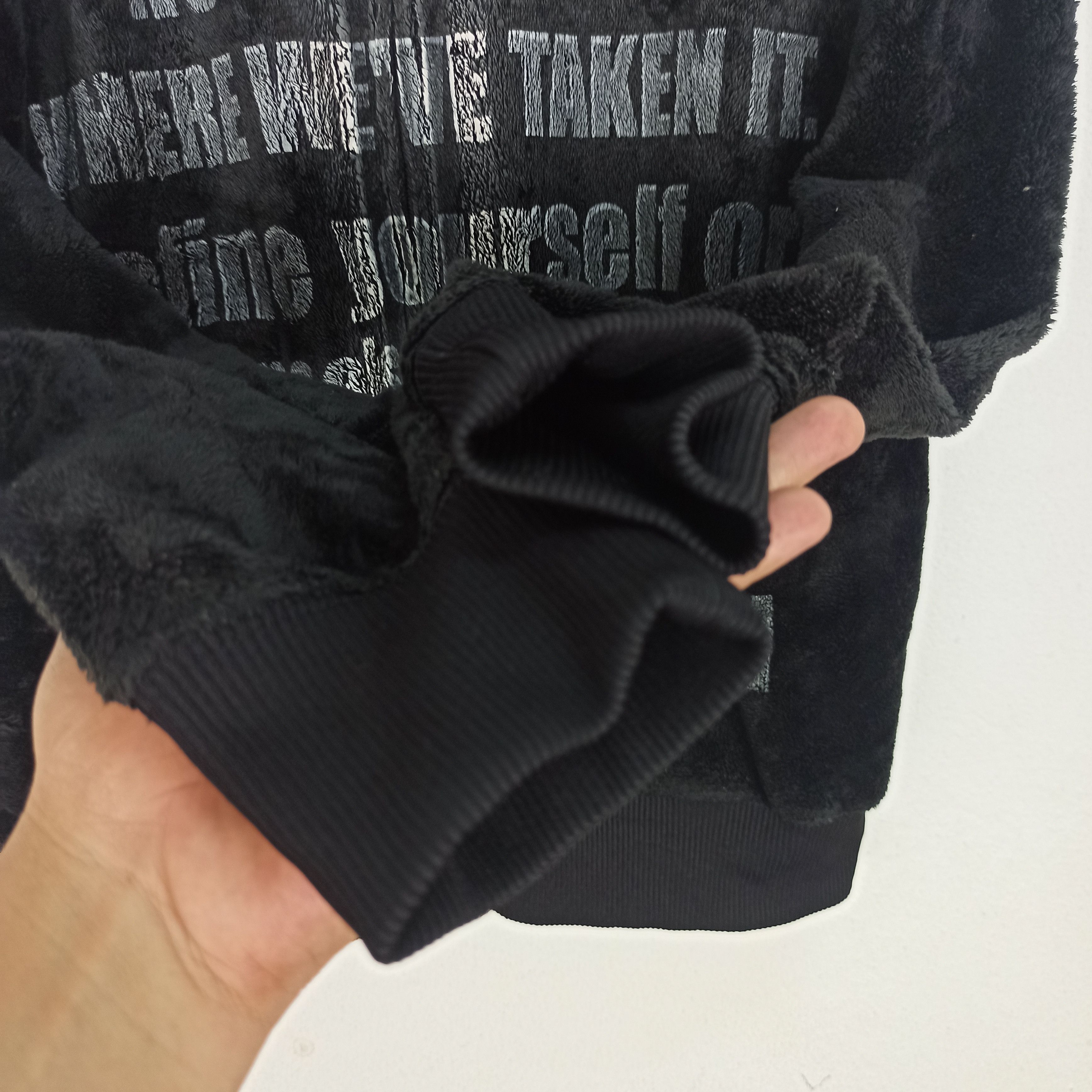14th Addiction 🔥STEALS🔥 Airwalk Velvet Fleece Hoodie |LGB|ifSixWasNine Size US M / EU 48-50 / 2 - 5 Thumbnail