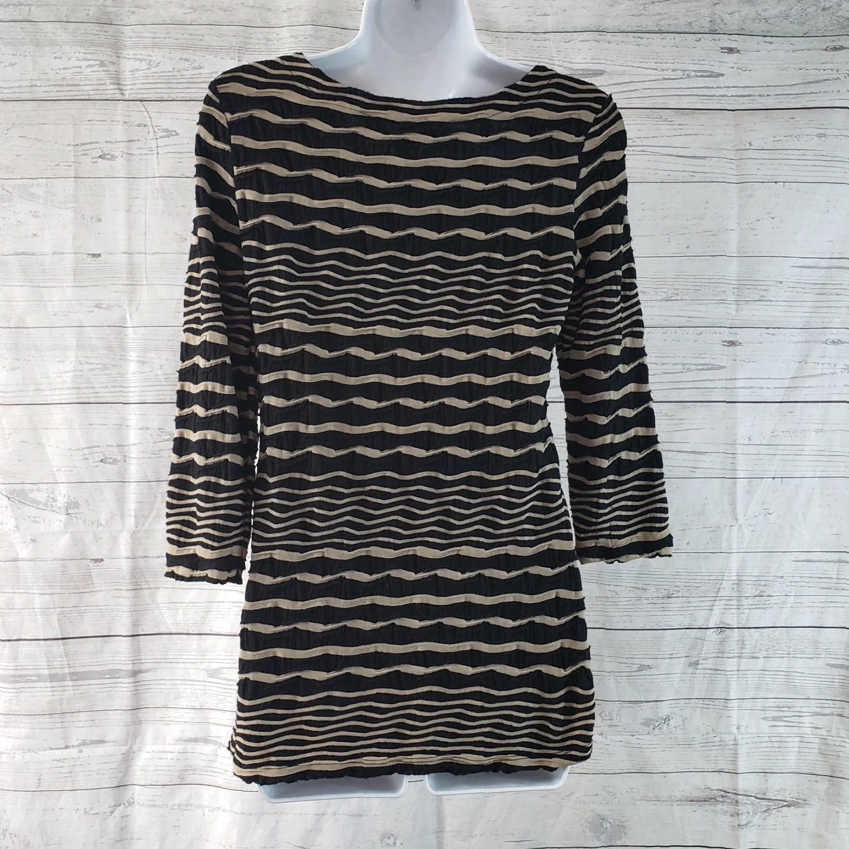 Vintage Tianello Womens Ballet Tee XS Black 3/4 Sleeve Rayon Blend Shirt Womens XS Black Ballet Tee Size XS / US 0-2 / IT 36-38 - 4 Thumbnail