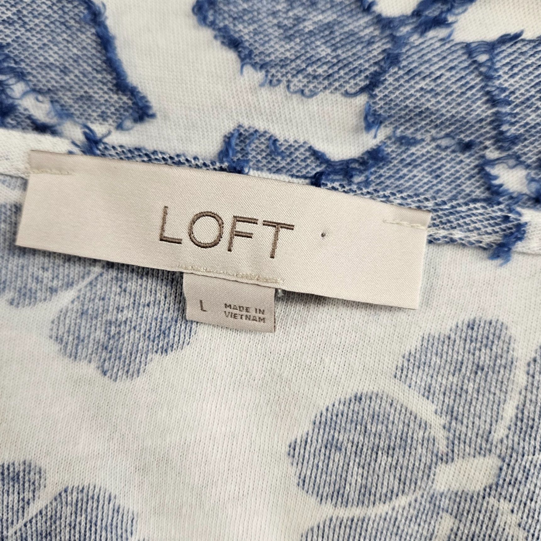 Loft LOFT Ann Taylor Womens Blouse Top Blue White Floral Textured Cotton Blend Size Large L Scoop Neck Holiday 90s? Size L / US 10 / IT 46 - 6 Thumbnail