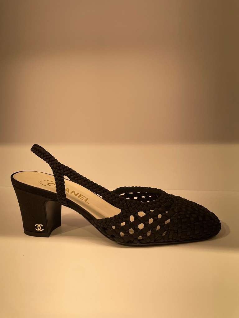 Chanel o1h1sh10526 Satin Slingback in Brown Size US 6 / IT 36 - 1 Preview