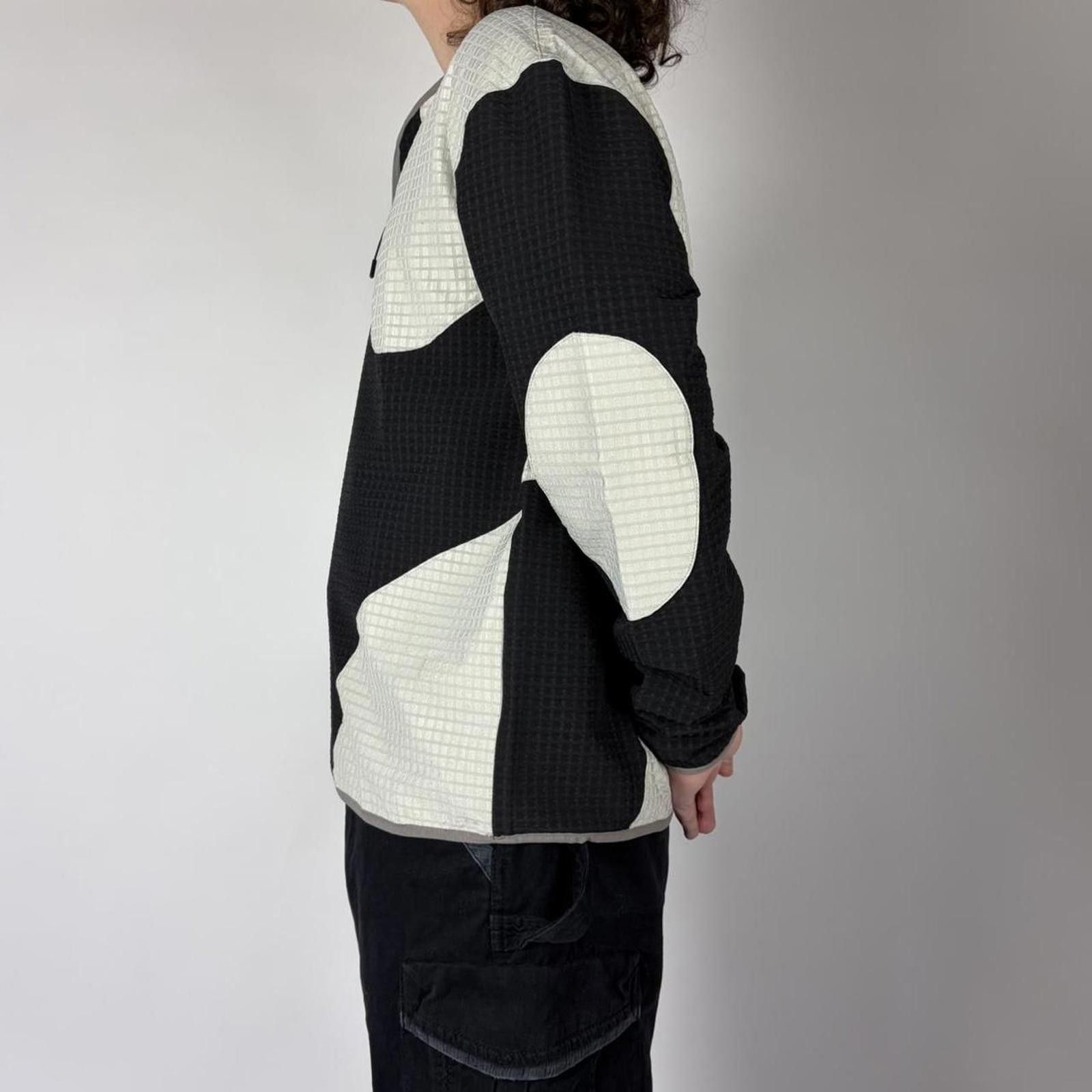 Other Black/White Panelled Boxy Pullover Size US M / EU 48-50 / 2 - 3 Thumbnail
