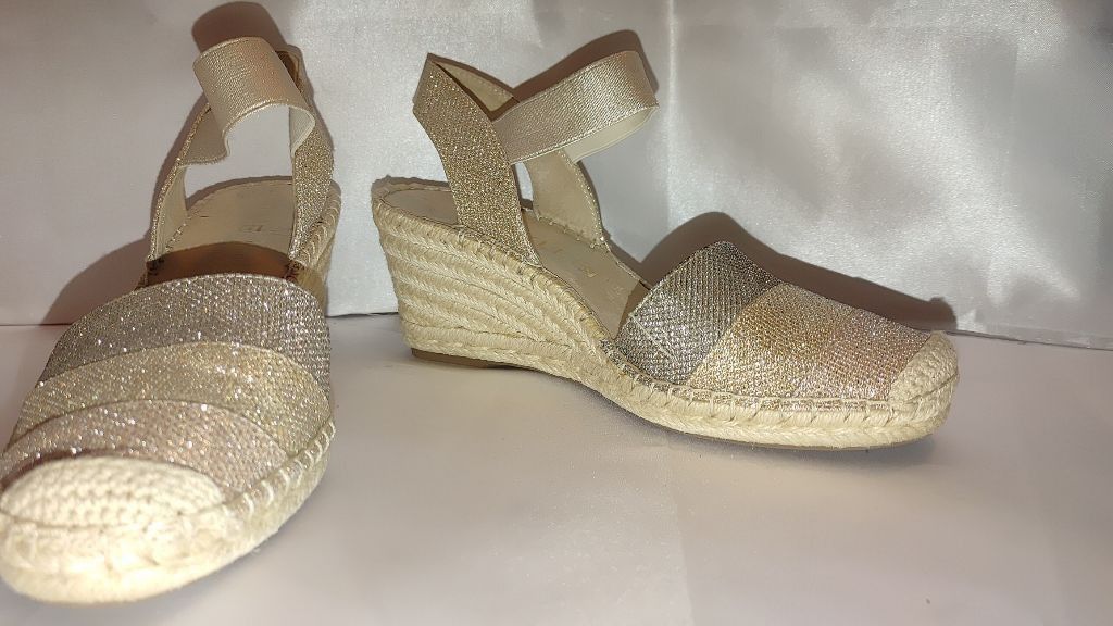 The Unbranded Brand Anne Klein Metallic & Leather Aleahia Espadrille Size 8M Size US 8 / IT 38 - 8 Thumbnail