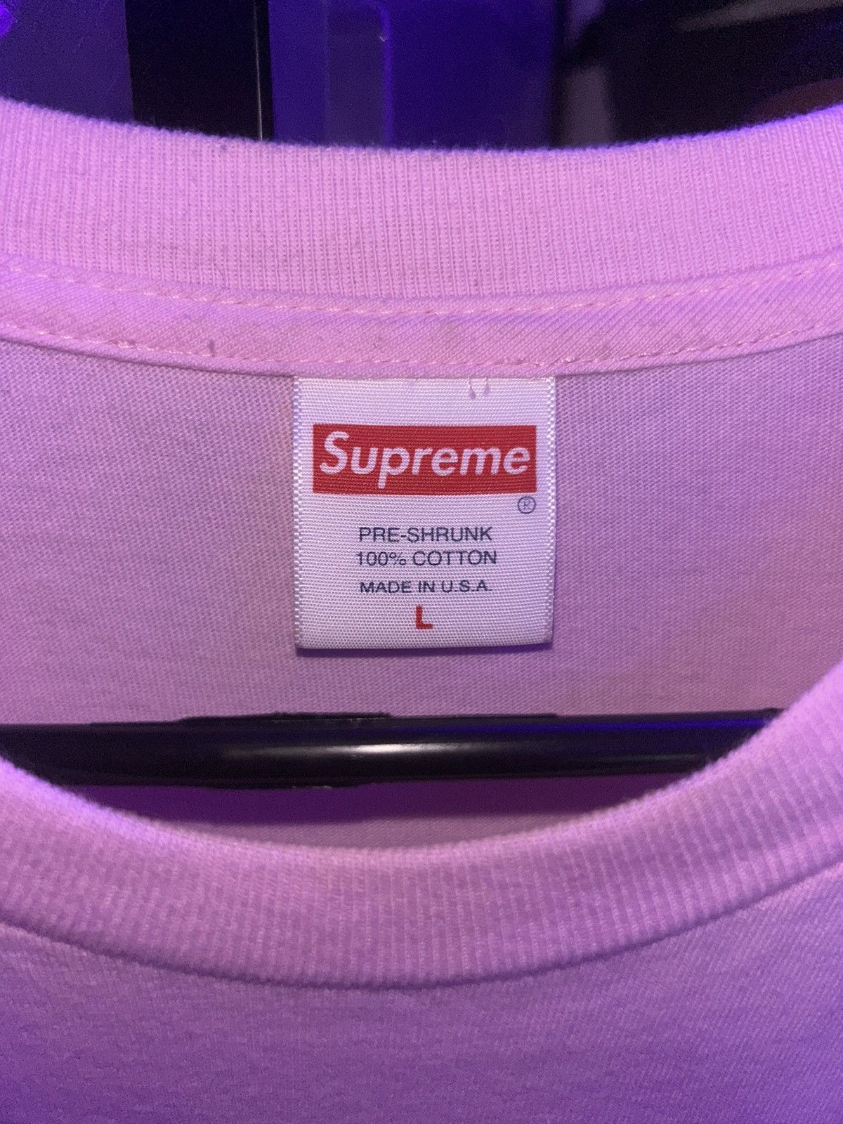 Supreme Supreme Raphael Tee size Large SS21 Pink Size US L / EU 52-54 / 3 - 3 Thumbnail