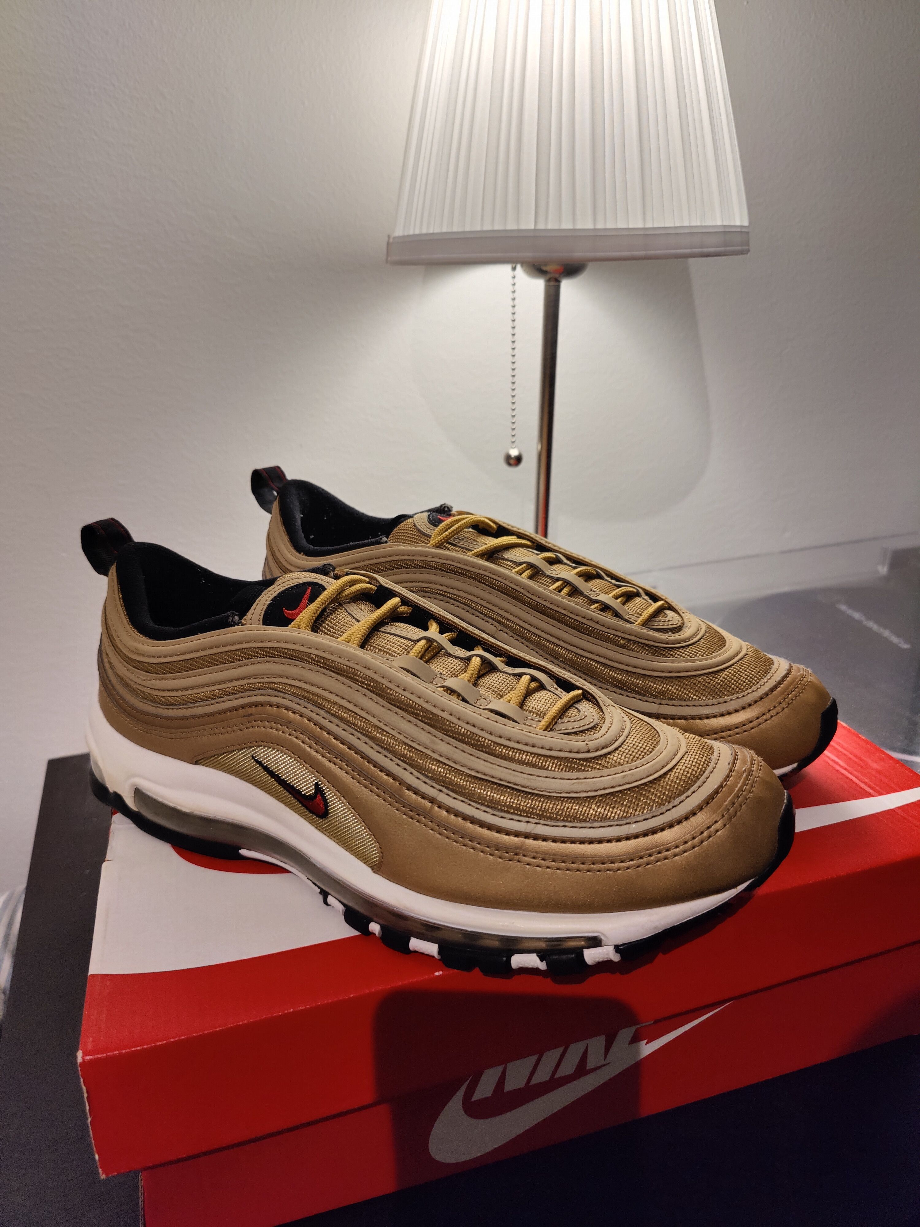 Nike Nike Air Max 97 Metallic Gold Size US 10.5 / EU 43-44 - 7 Thumbnail