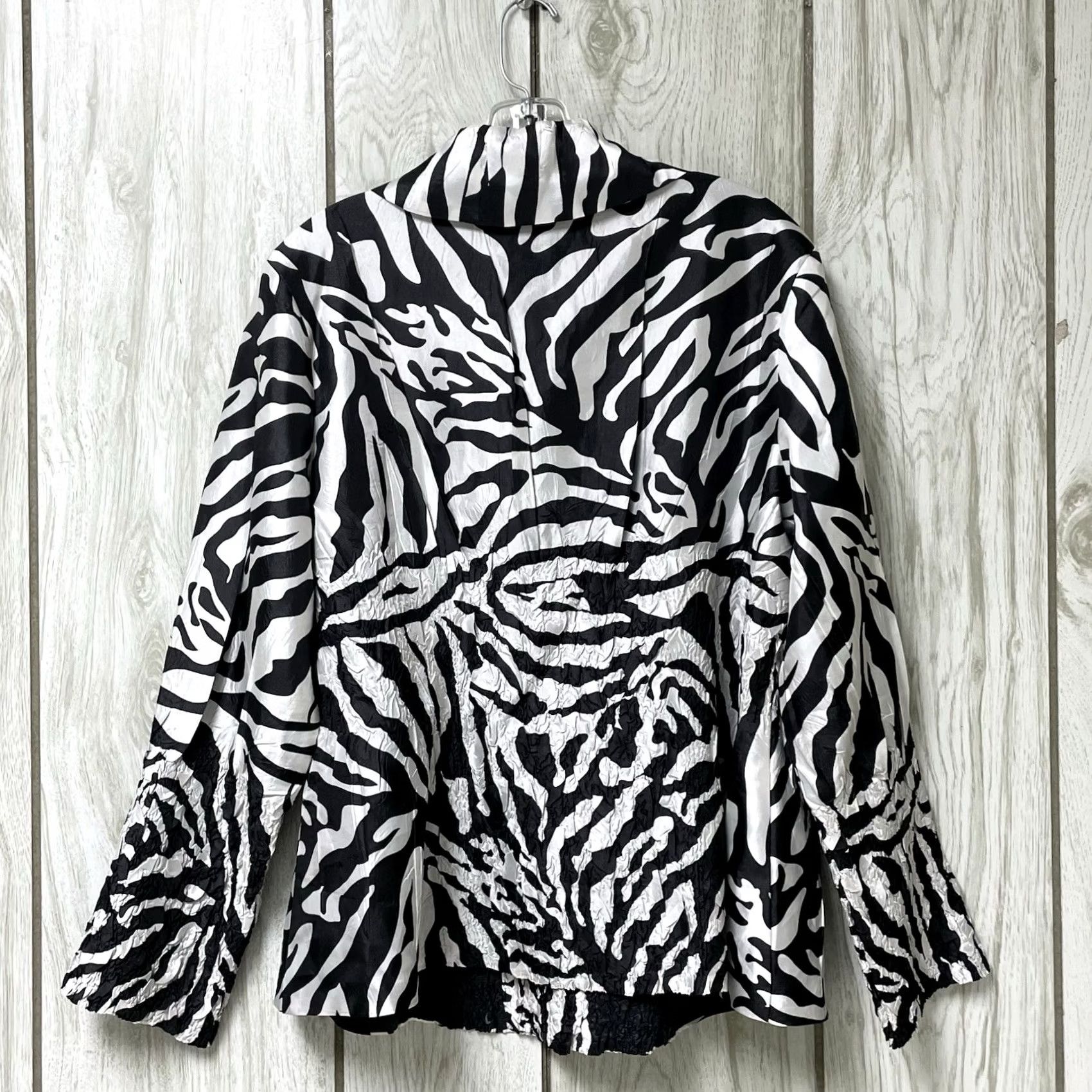 Vintage VINTAGE Jerry T Women Zebra Print Rhinestone Zip Crinkled Jacket XL Men/Women? Size XL / US 12-14 / IT 48-50 - 3 Thumbnail